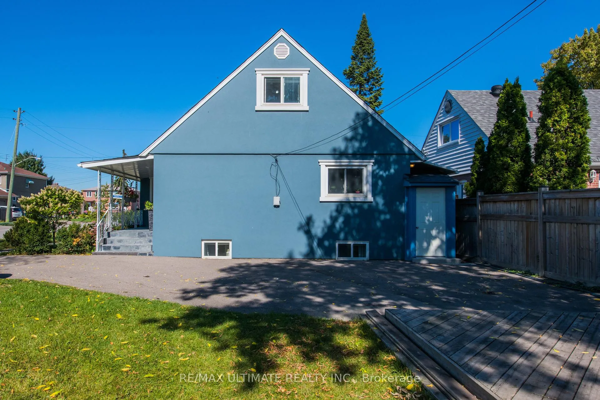 Photo 24 of Unit Lower, 5 Burrard Road, Etobicoke, Elms-Old Rexdale — HOMEH