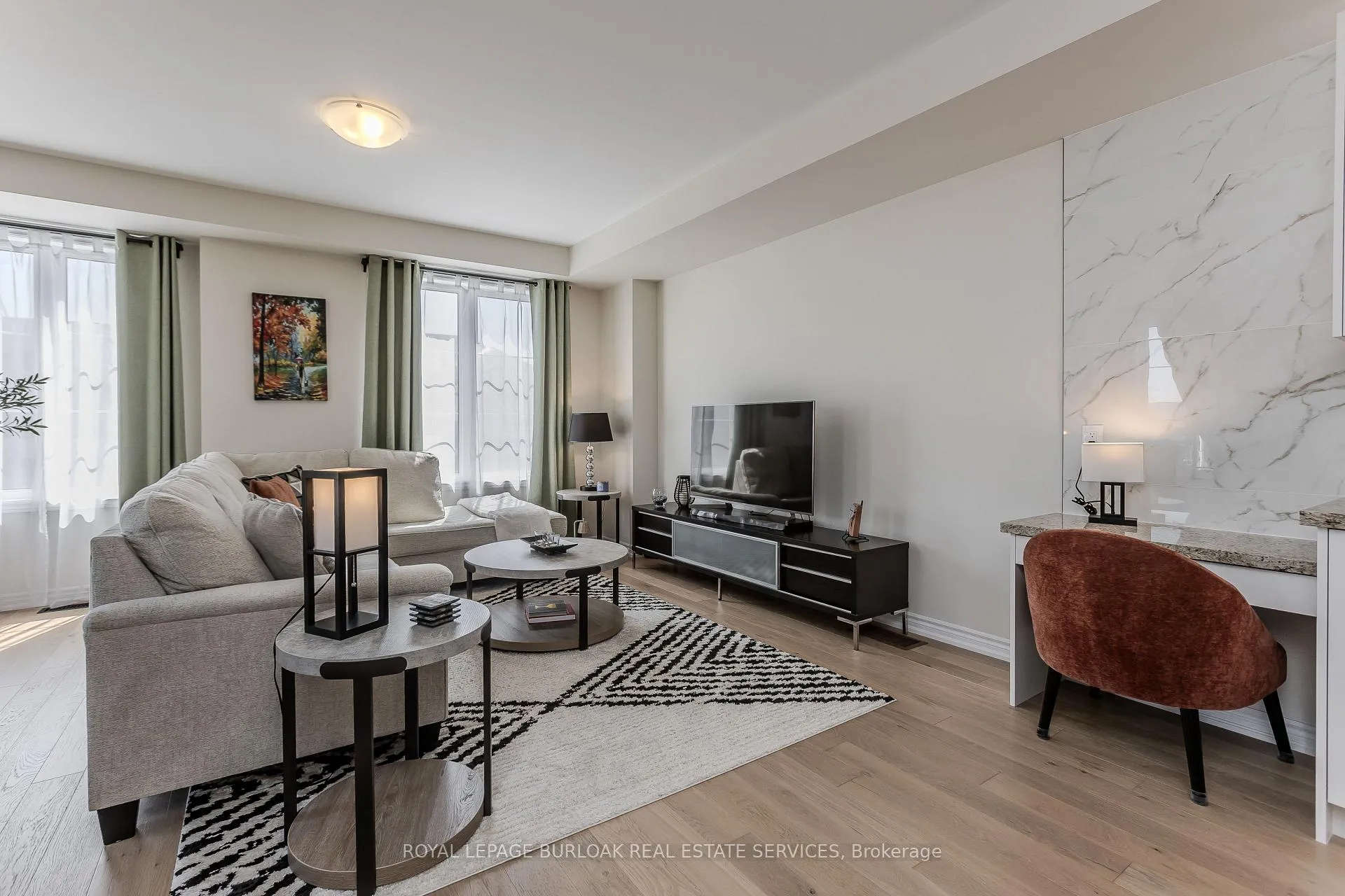Photo 5 of 1401 Almonte Drive, Burlington, Tyandaga — HOMEH
