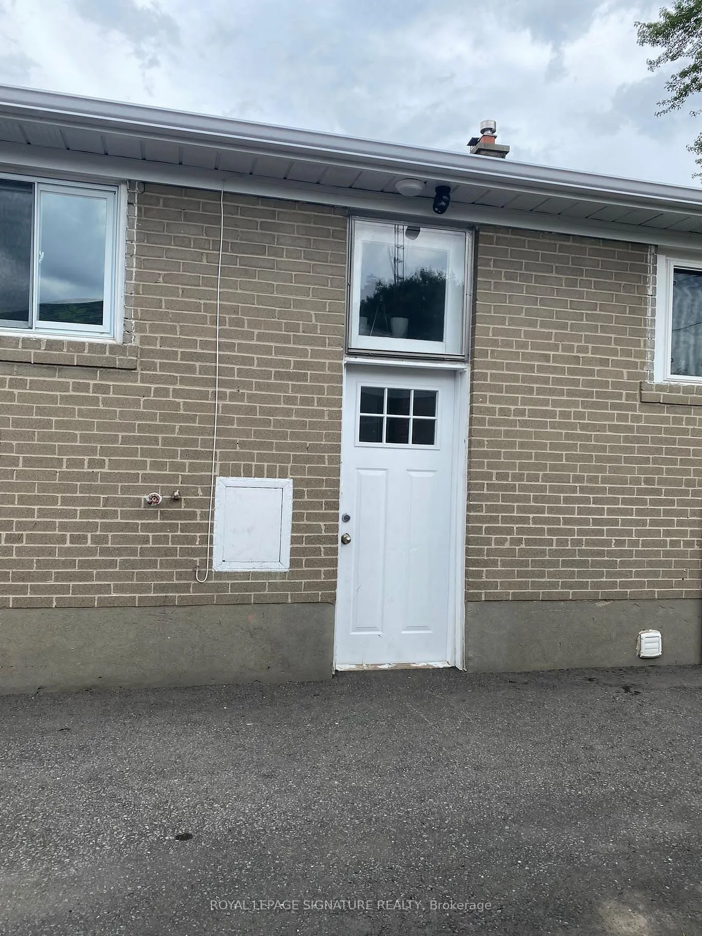 Photo 15 of 89 Hurley Road, Ajax, South East — HOMEH