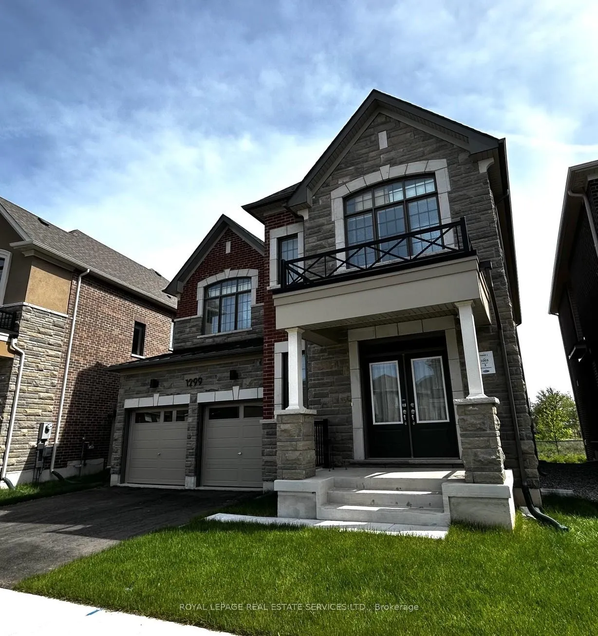 Front of 1299 Stirling Todd Terrace