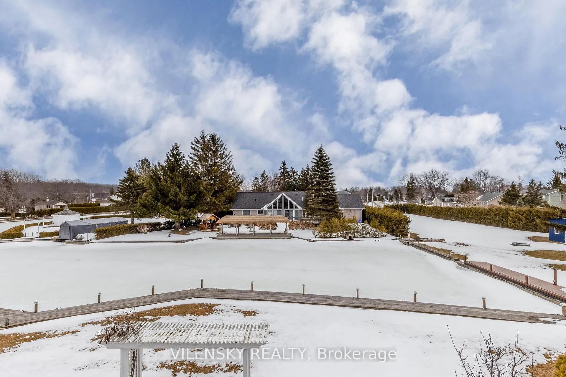 Photo 40 of 98 Turtle Path, Ramara, Brechin — HOMEH
