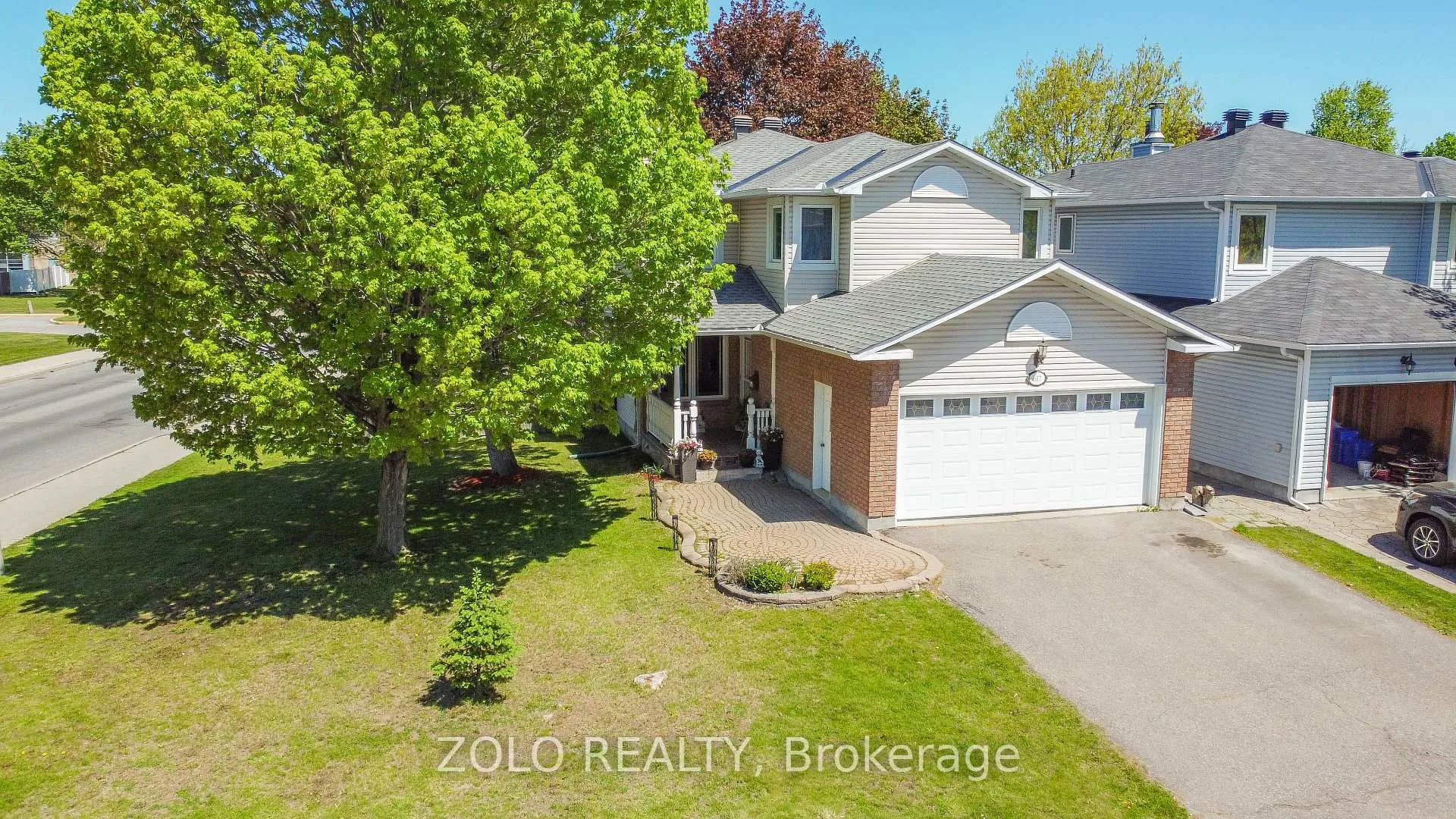 Photo 2 of 617 Pocono Crescent, Ottawa, Fallingbrook/Gardenway South — HOMEH