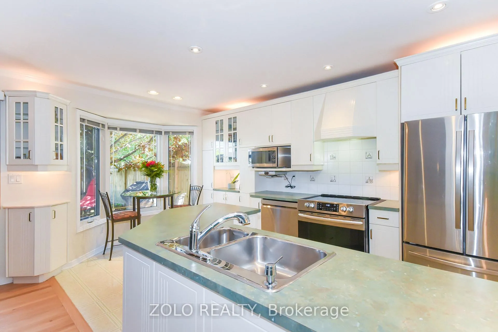 Photo 11 of 617 Pocono Crescent, Ottawa, Fallingbrook/Gardenway South — HOMEH