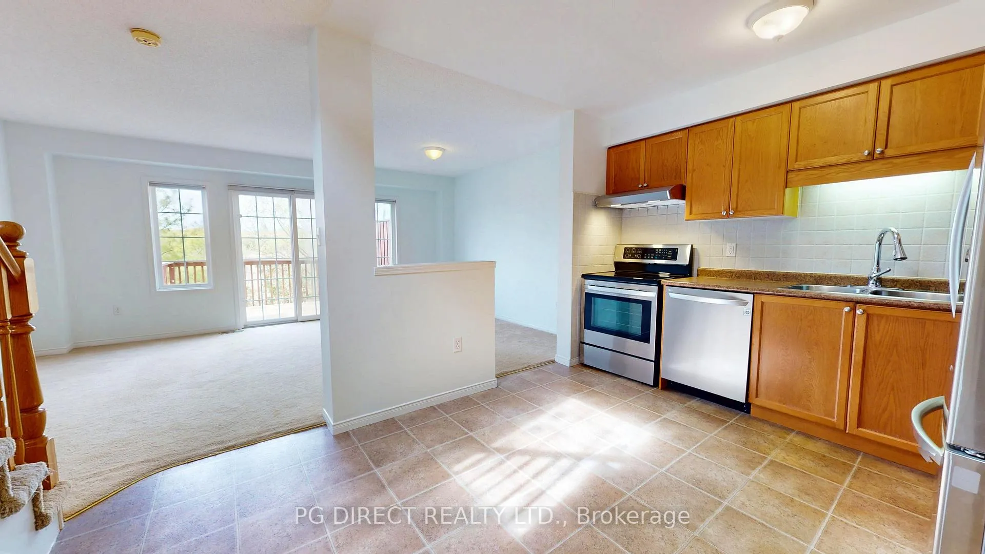 Photo 4 of Unit 31, 1155 Gordon Street, Guelph, Kortright West — HOMEH