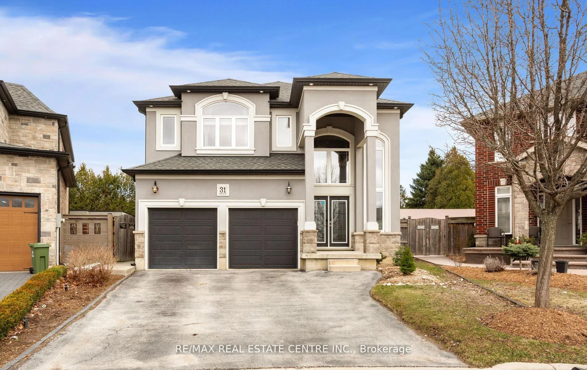 Photo 2 of 31 Rianna Court, Hamilton, Carpenter — HOMEH