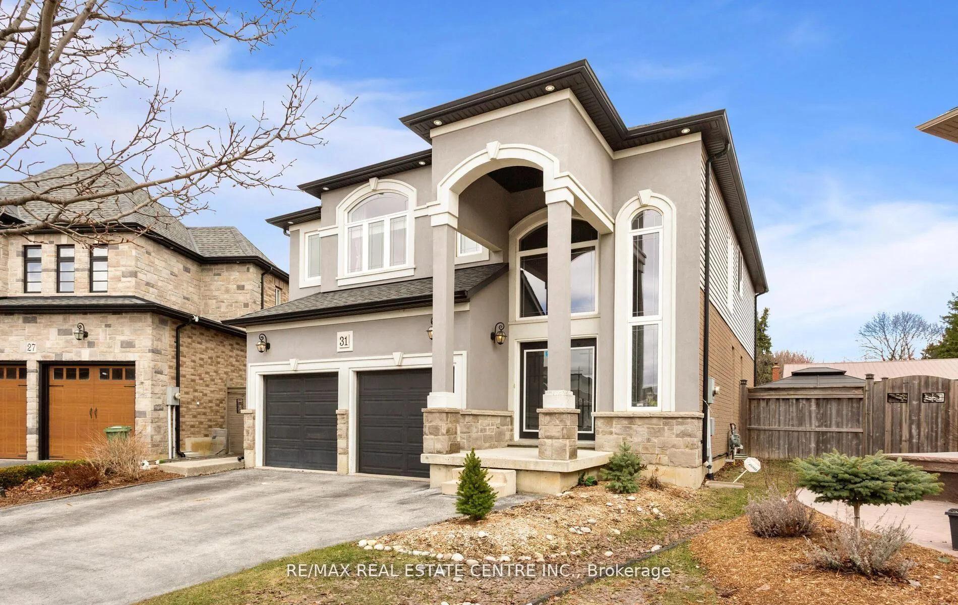 Photo 3 of 31 Rianna Court, Hamilton, Carpenter — HOMEH