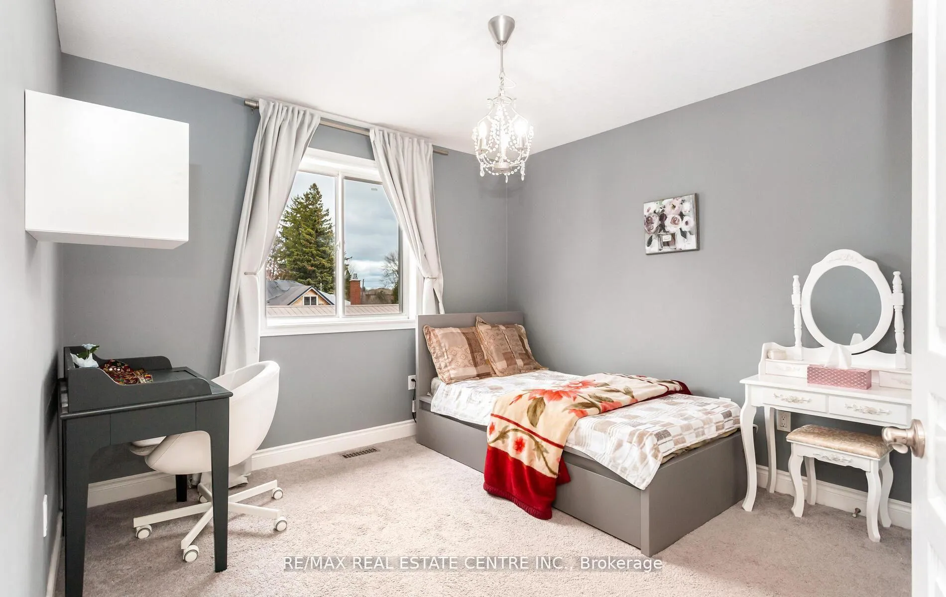 Photo 21 of 31 Rianna Court, Hamilton, Carpenter — HOMEH
