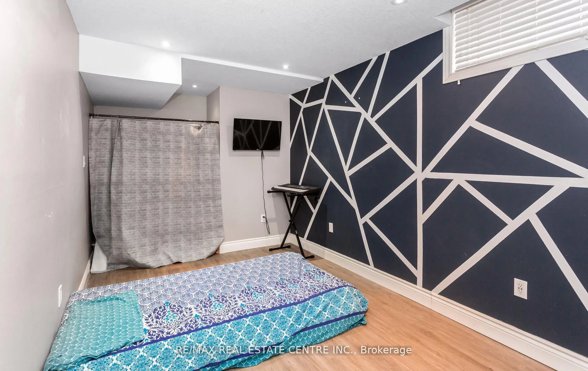 Photo 41 of 31 Rianna Court, Hamilton, Carpenter — HOMEH