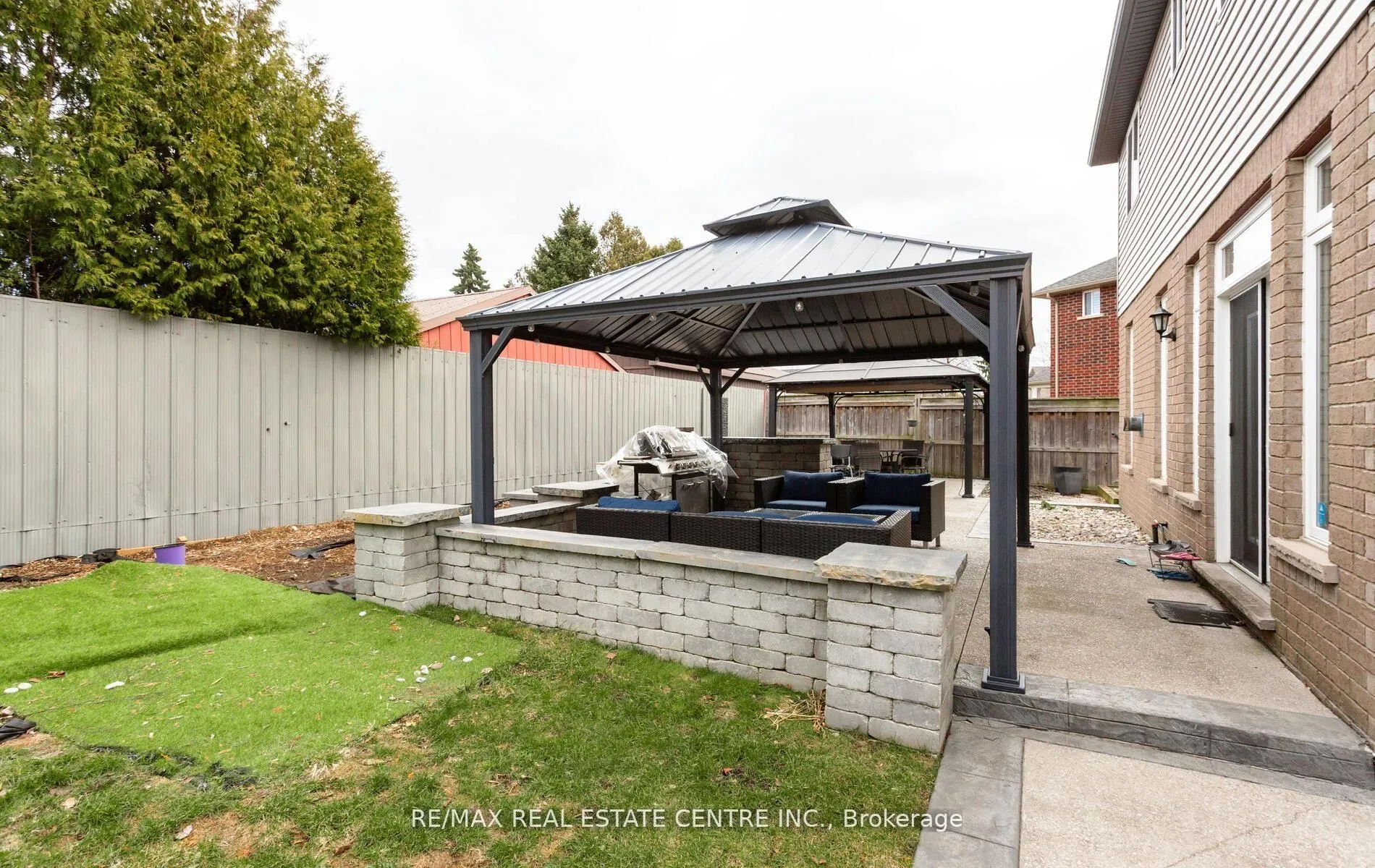 Photo 49 of 31 Rianna Court, Hamilton, Carpenter — HOMEH
