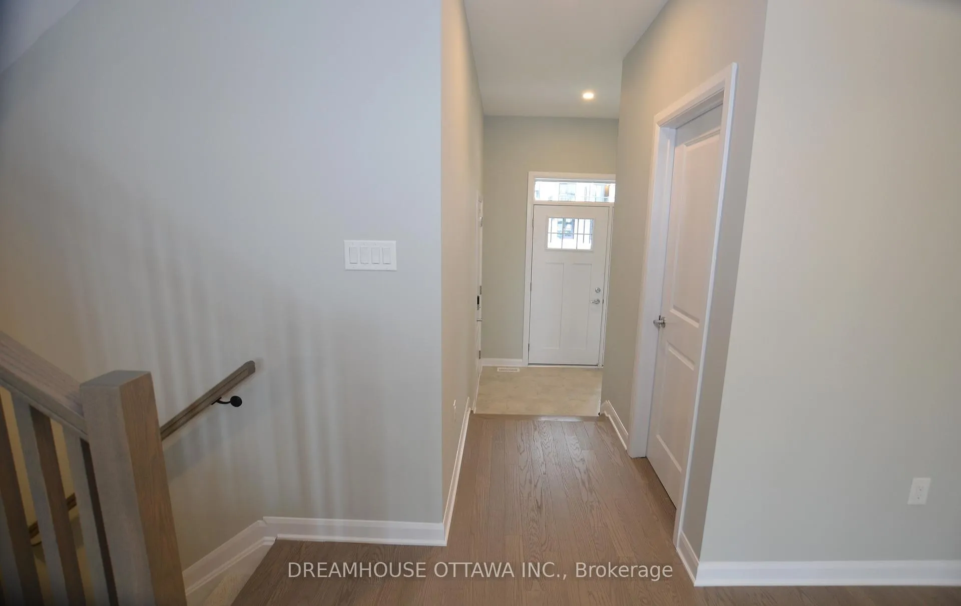 Photo 2 of 326 Gisborne Place, Ottawa, Kanata - Morgan's Grant/South March — HOMEH