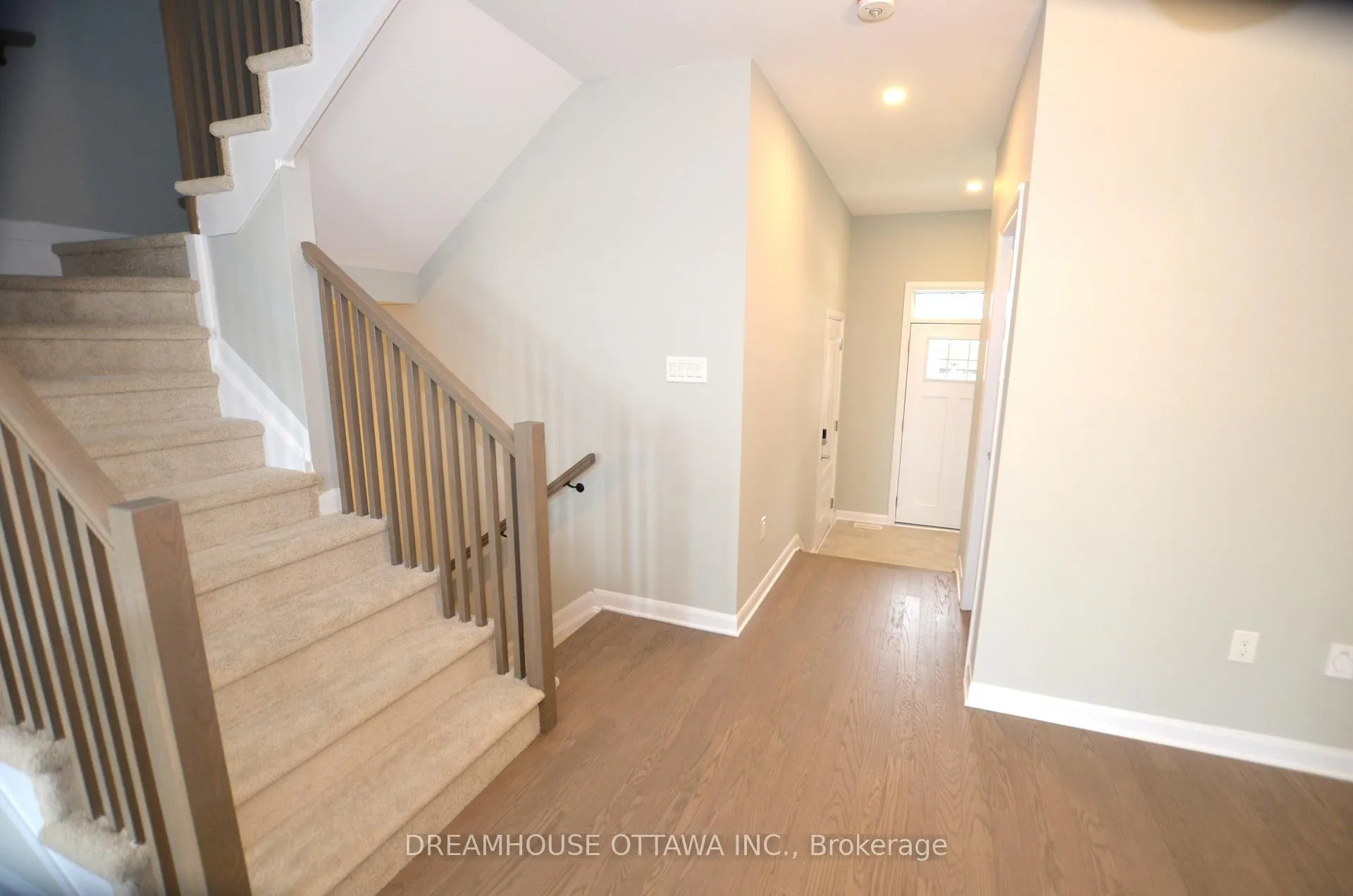 Photo 7 of 326 Gisborne Place, Ottawa, Kanata - Morgan's Grant/South March — HOMEH