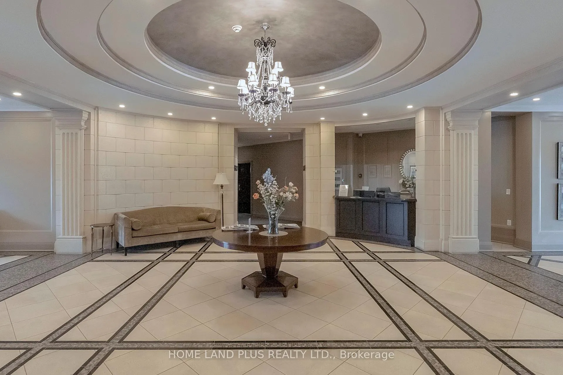 Photo 5 of Unit 422, 180 John West Way, Aurora, Bayview Wellington — HOMEH