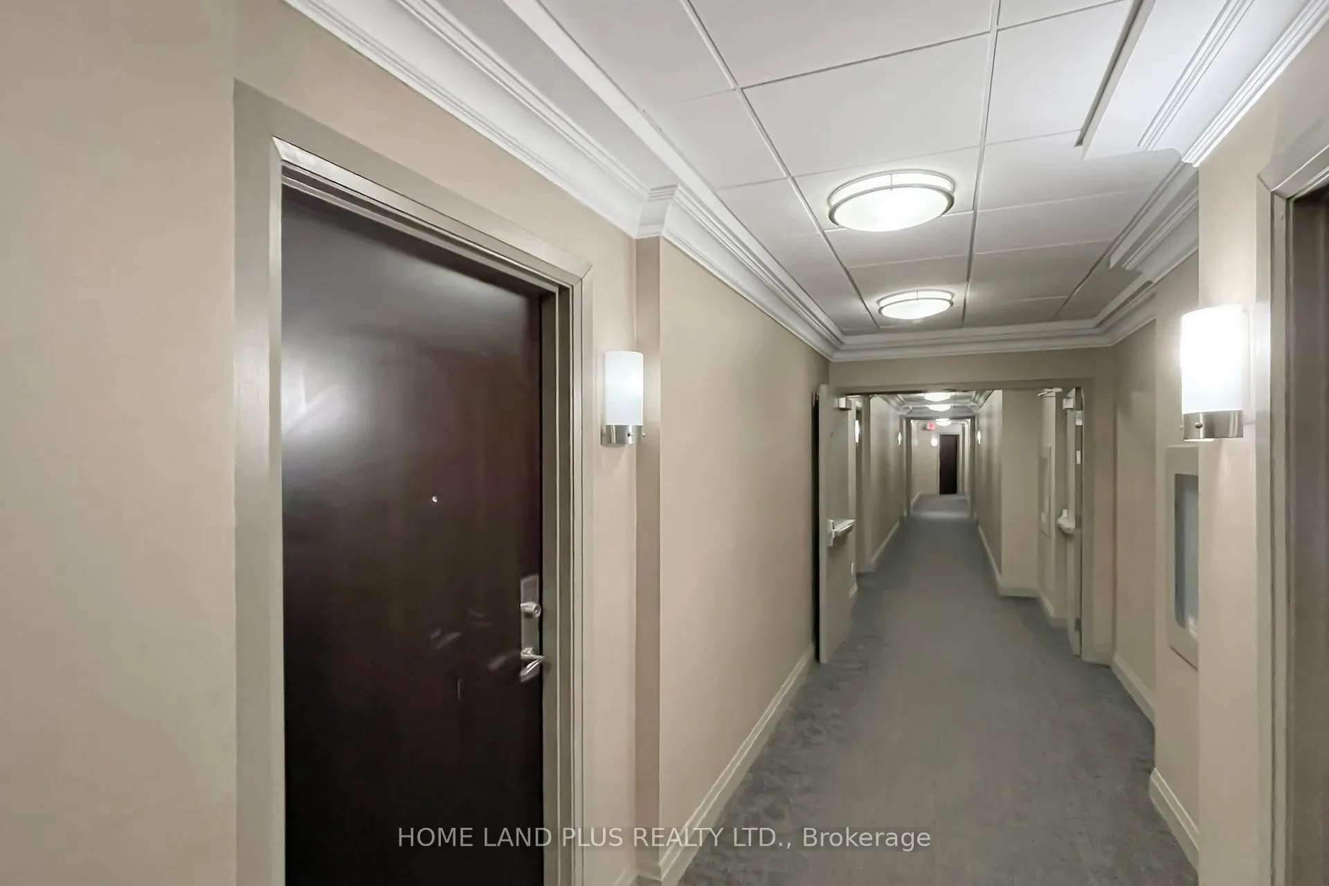 Photo 10 of Unit 422, 180 John West Way, Aurora, Bayview Wellington — HOMEH