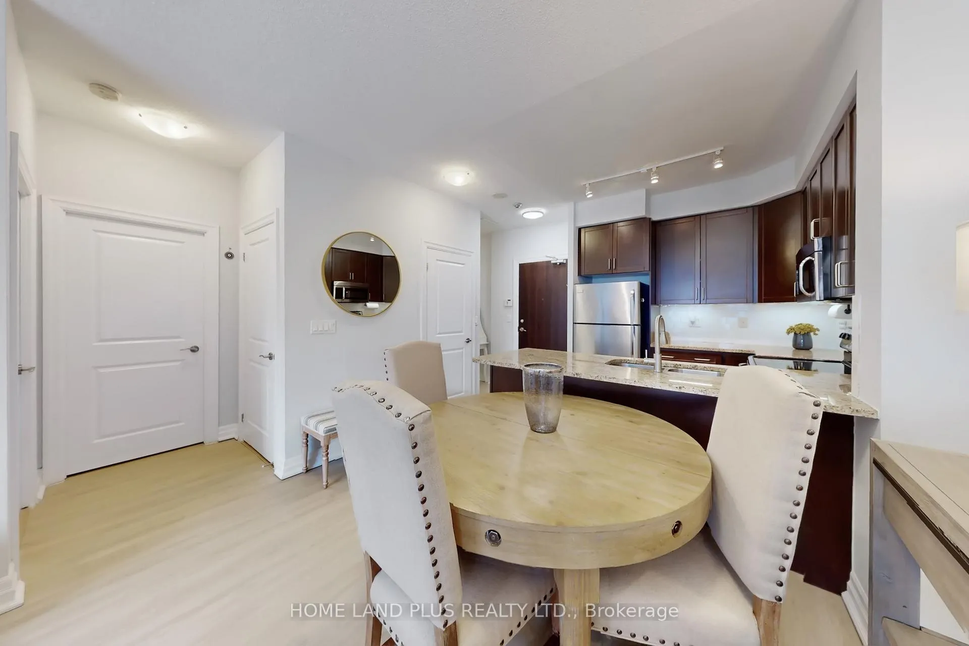 Photo 16 of Unit 422, 180 John West Way, Aurora, Bayview Wellington — HOMEH