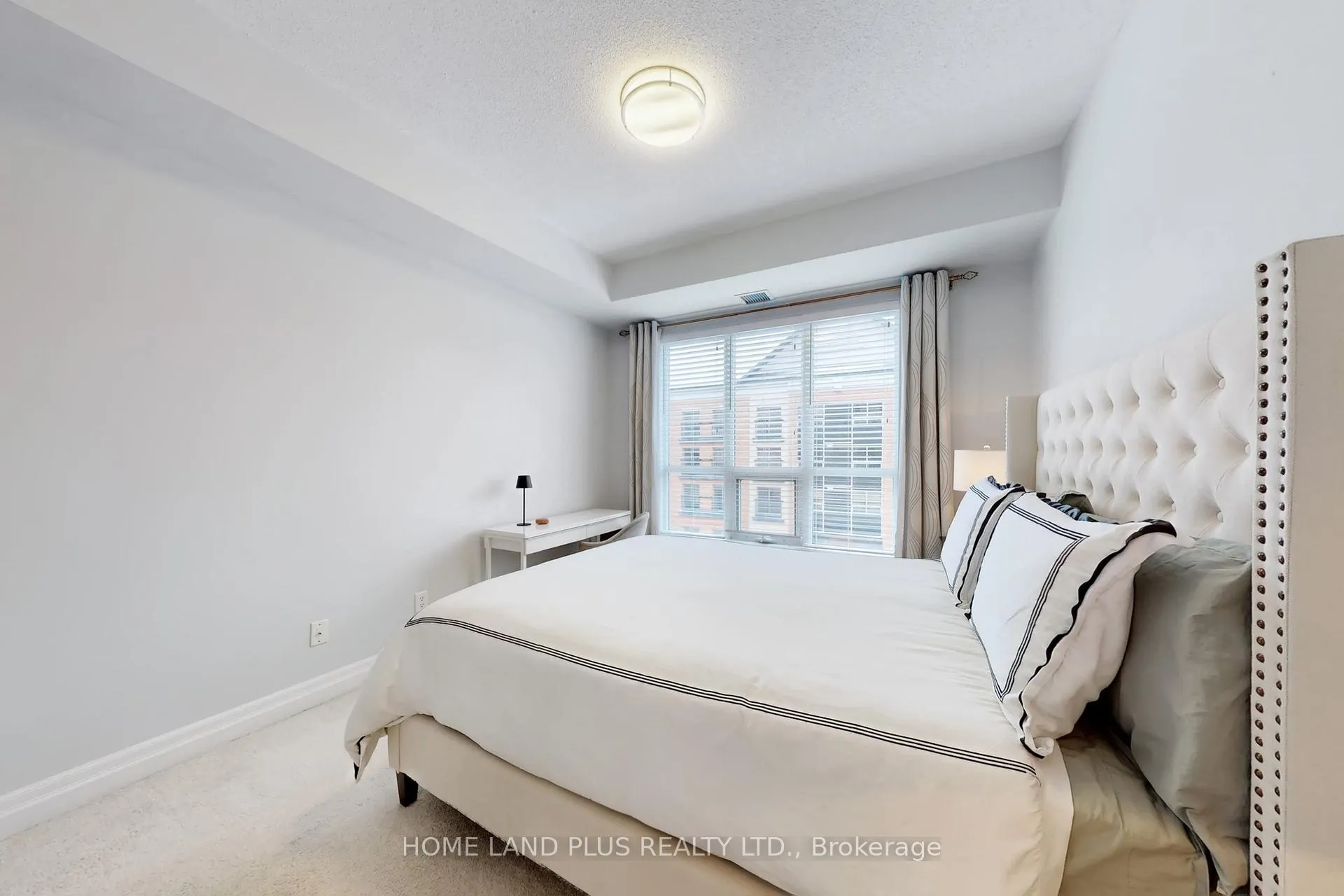 Photo 23 of Unit 422, 180 John West Way, Aurora, Bayview Wellington — HOMEH
