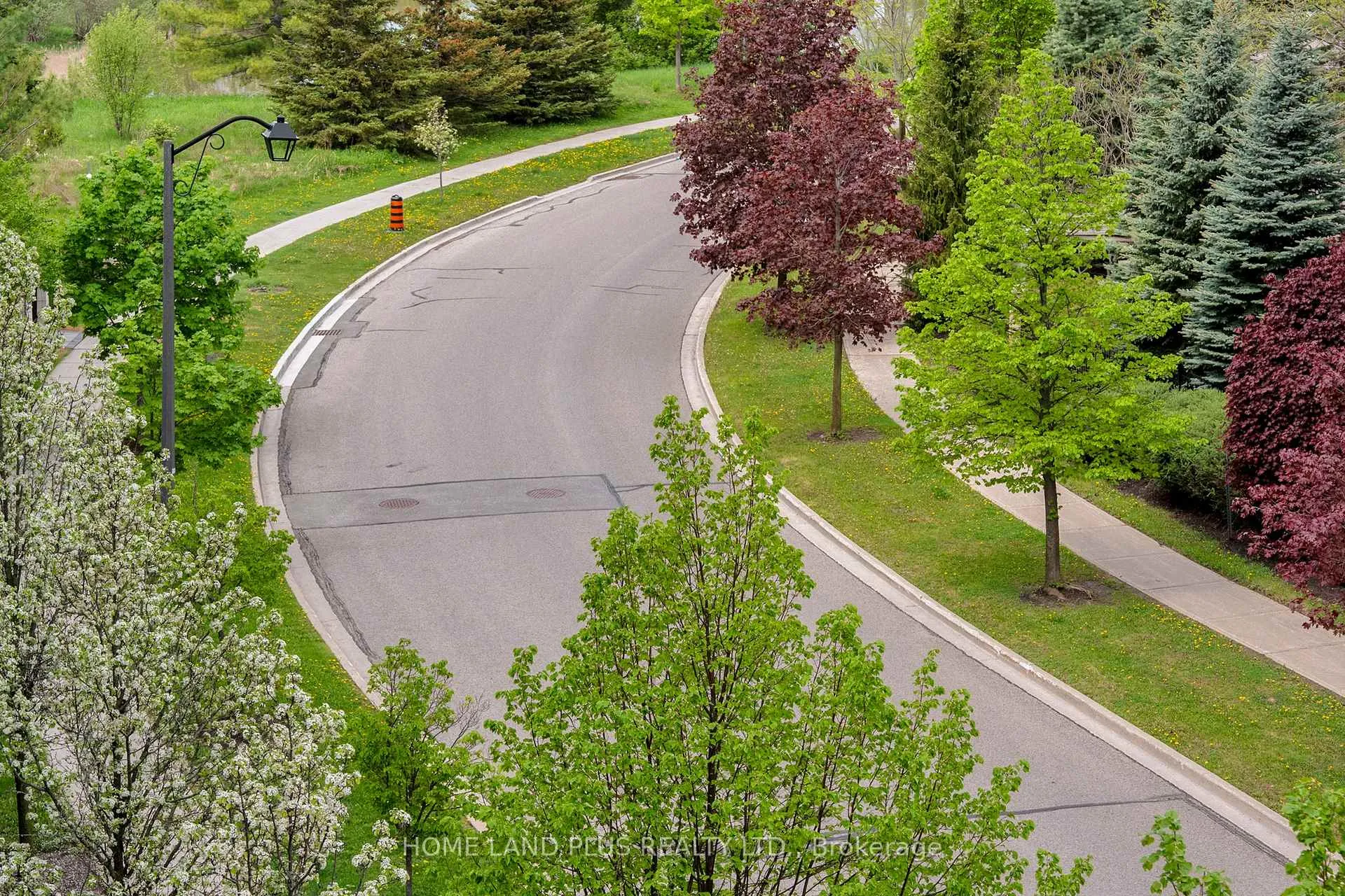 Photo 28 of Unit 422, 180 John West Way, Aurora, Bayview Wellington — HOMEH