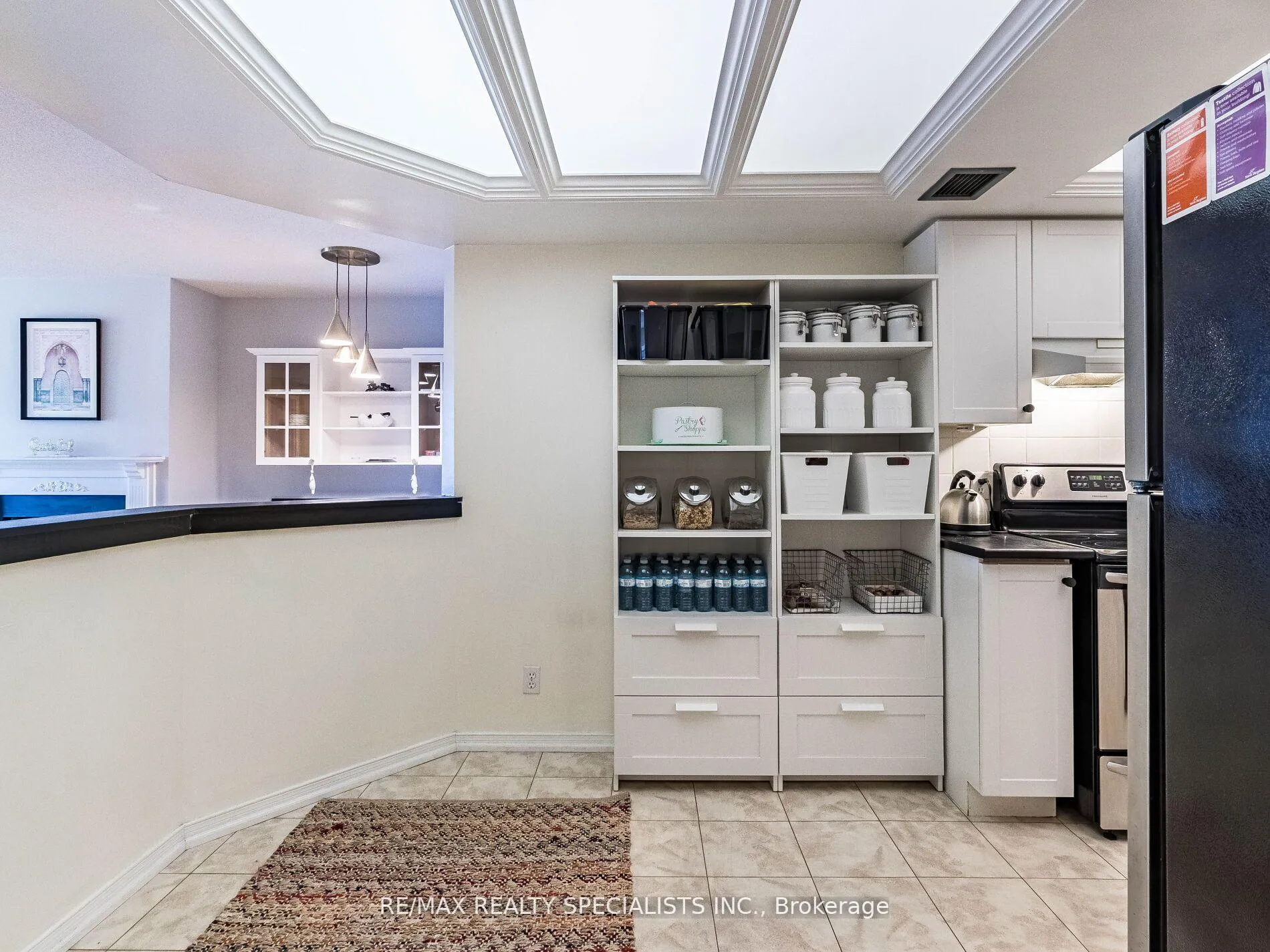 Photo 10 of Unit 306, 21 George Street, Aurora, Aurora Village — HOMEH