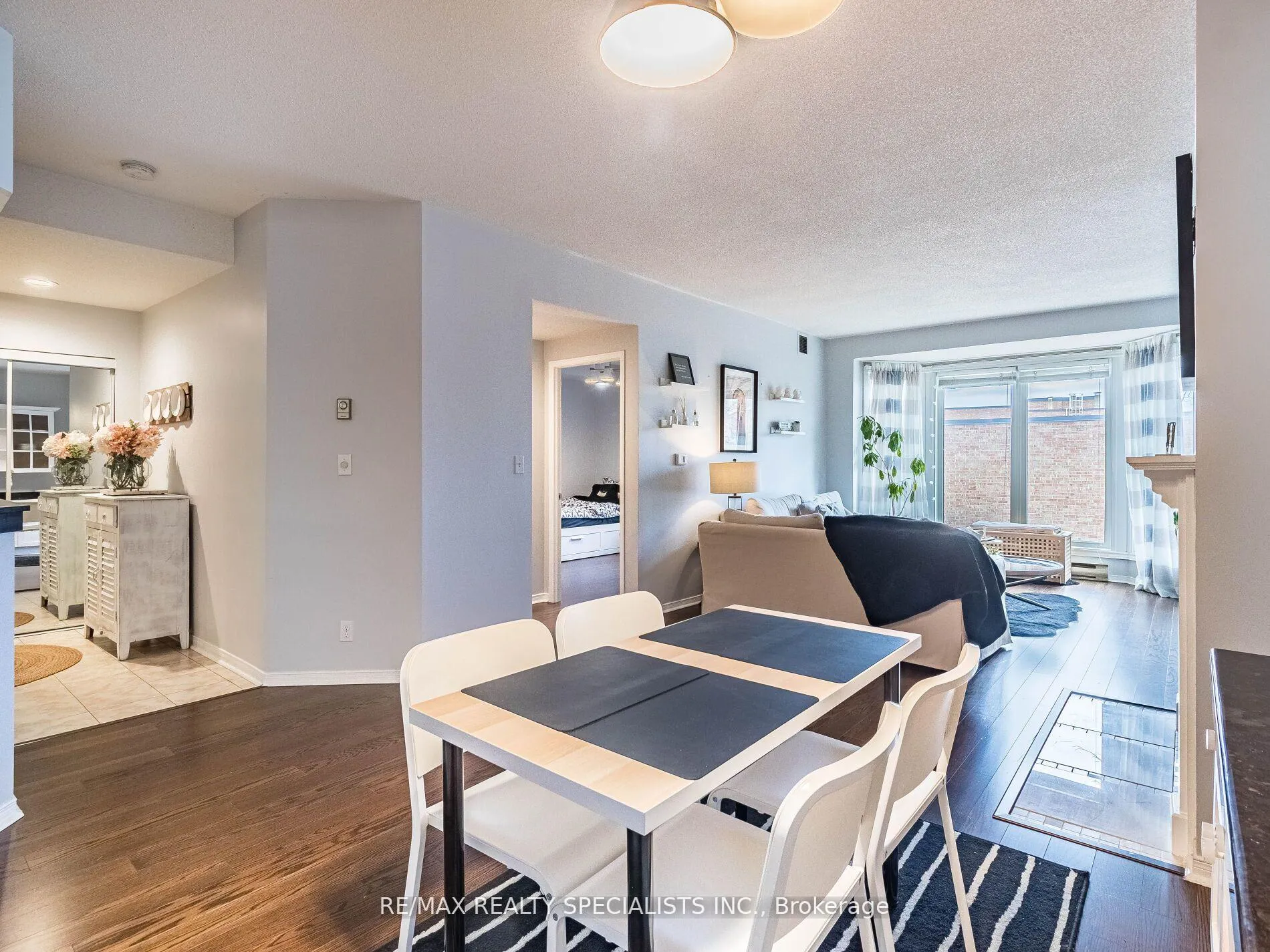 Photo 22 of Unit 306, 21 George Street, Aurora, Aurora Village — HOMEH
