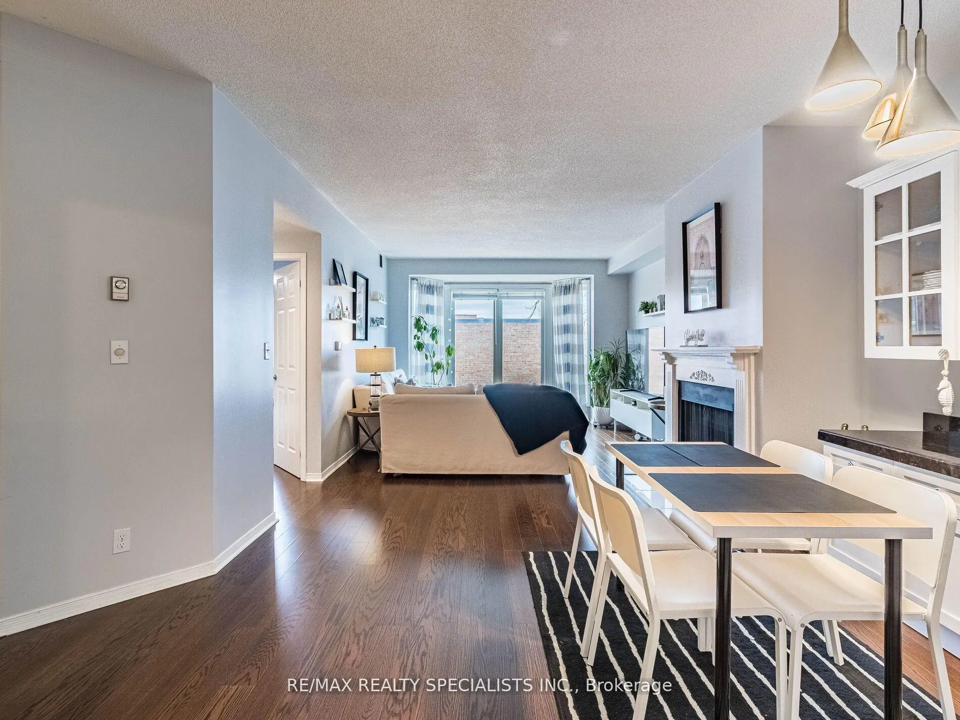 Photo 23 of Unit 306, 21 George Street, Aurora, Aurora Village — HOMEH