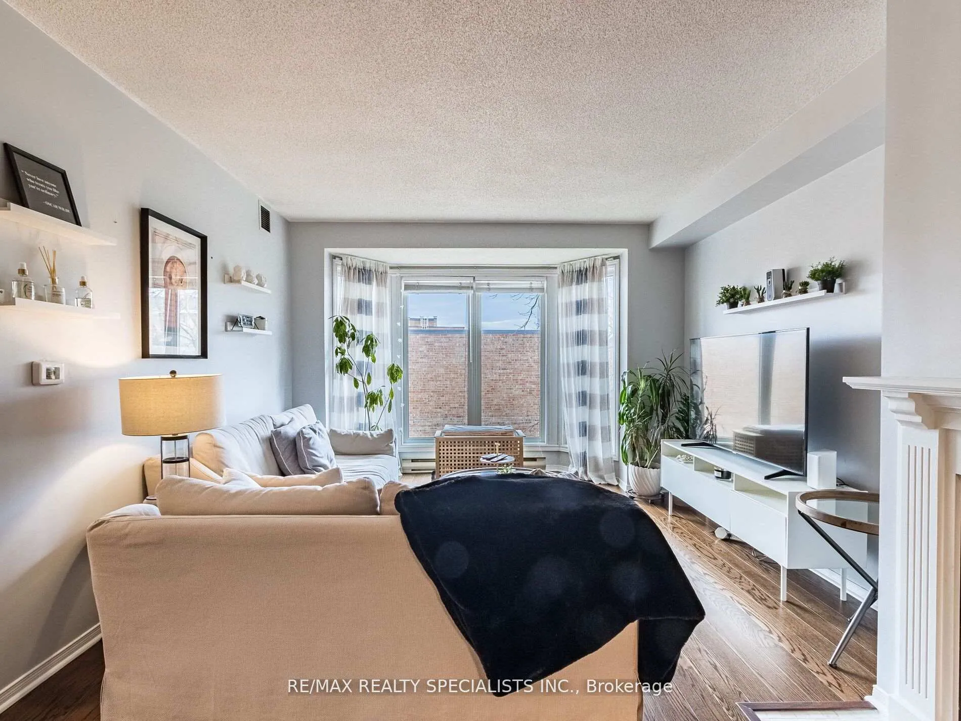 Photo 29 of Unit 306, 21 George Street, Aurora, Aurora Village — HOMEH