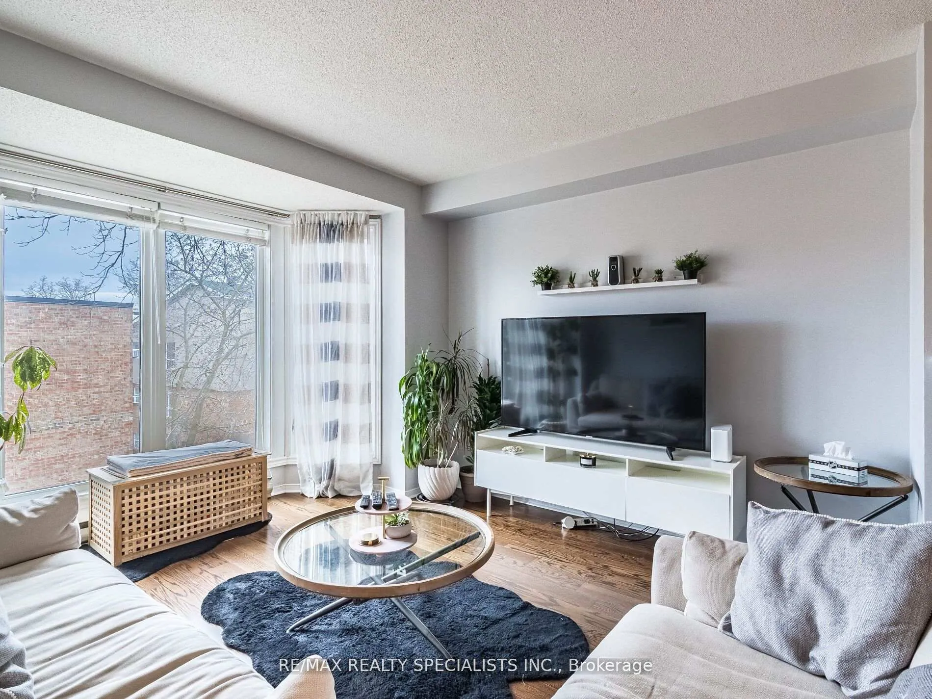 Photo 32 of Unit 306, 21 George Street, Aurora, Aurora Village — HOMEH