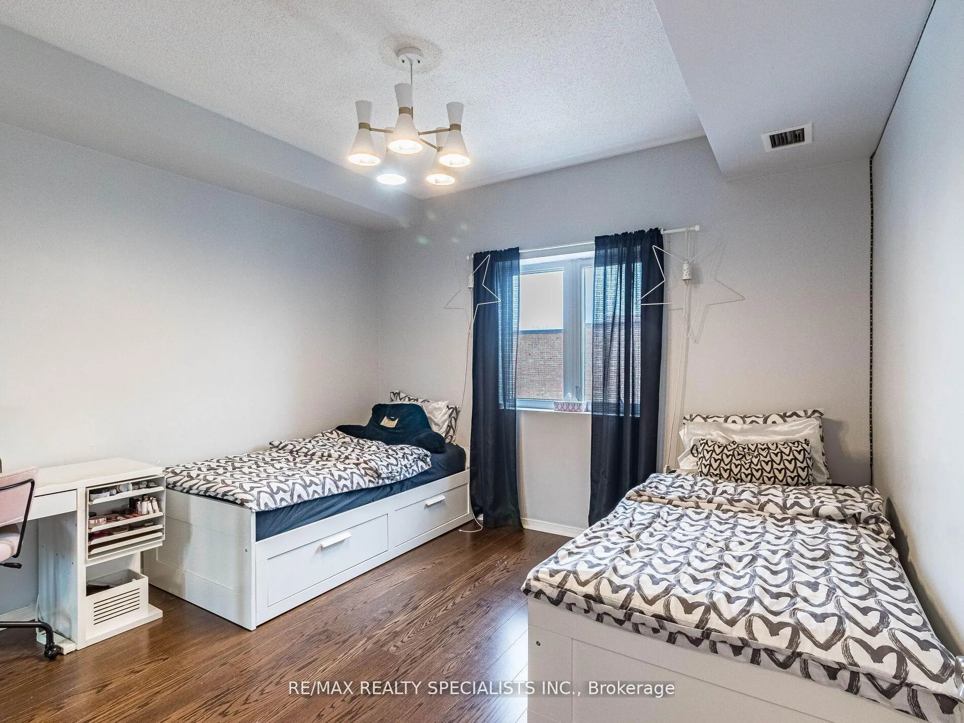 Photo 33 of Unit 306, 21 George Street, Aurora, Aurora Village — HOMEH
