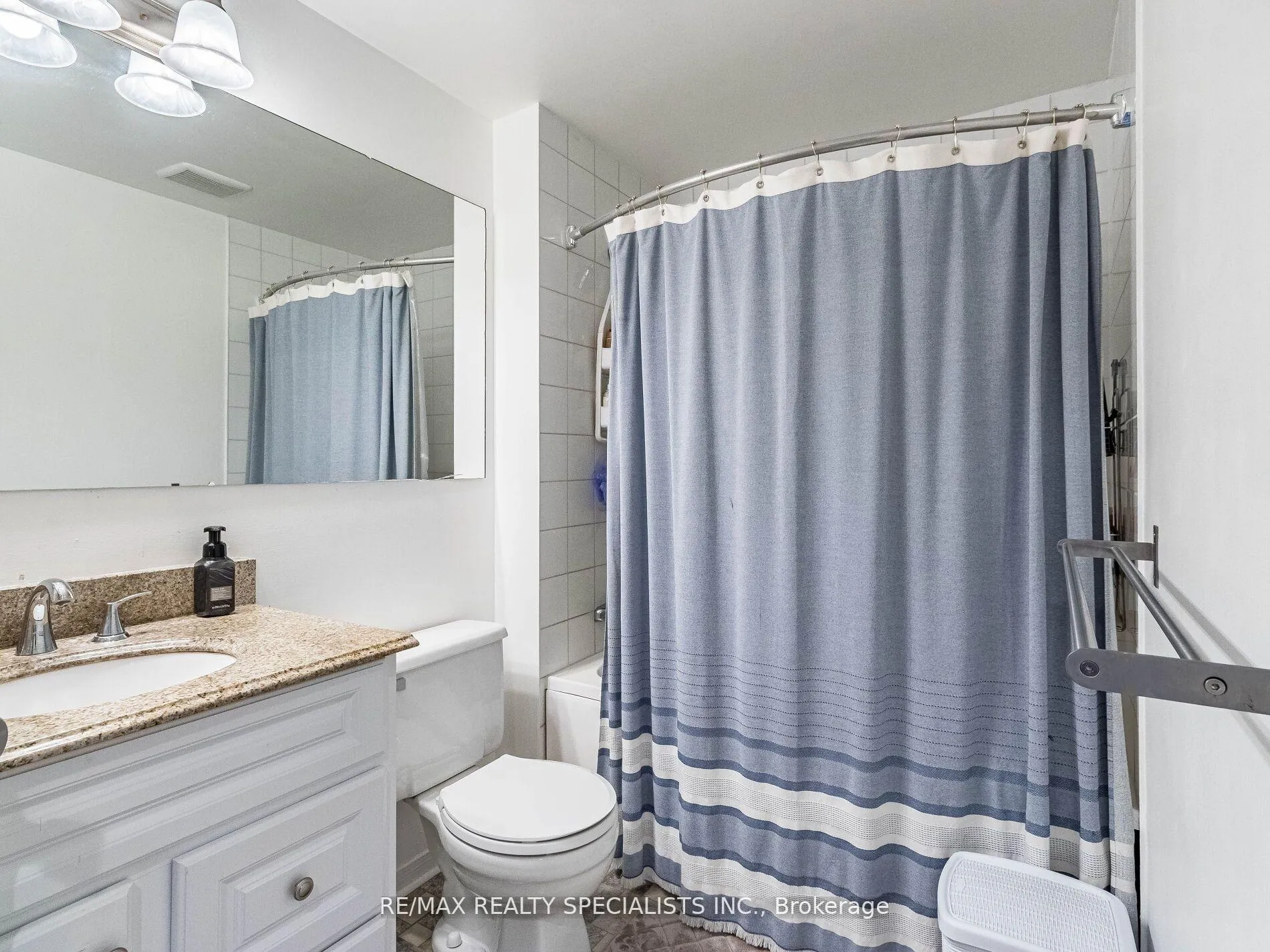 Photo 36 of Unit 306, 21 George Street, Aurora, Aurora Village — HOMEH