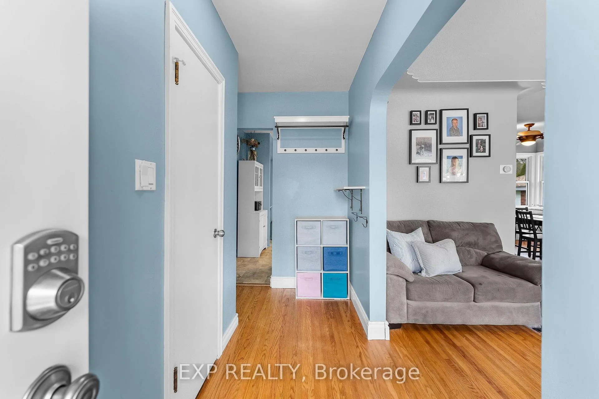 Photo 4 of 6396 Laura Crescent, Niagara Falls, Dorchester — HOMEH