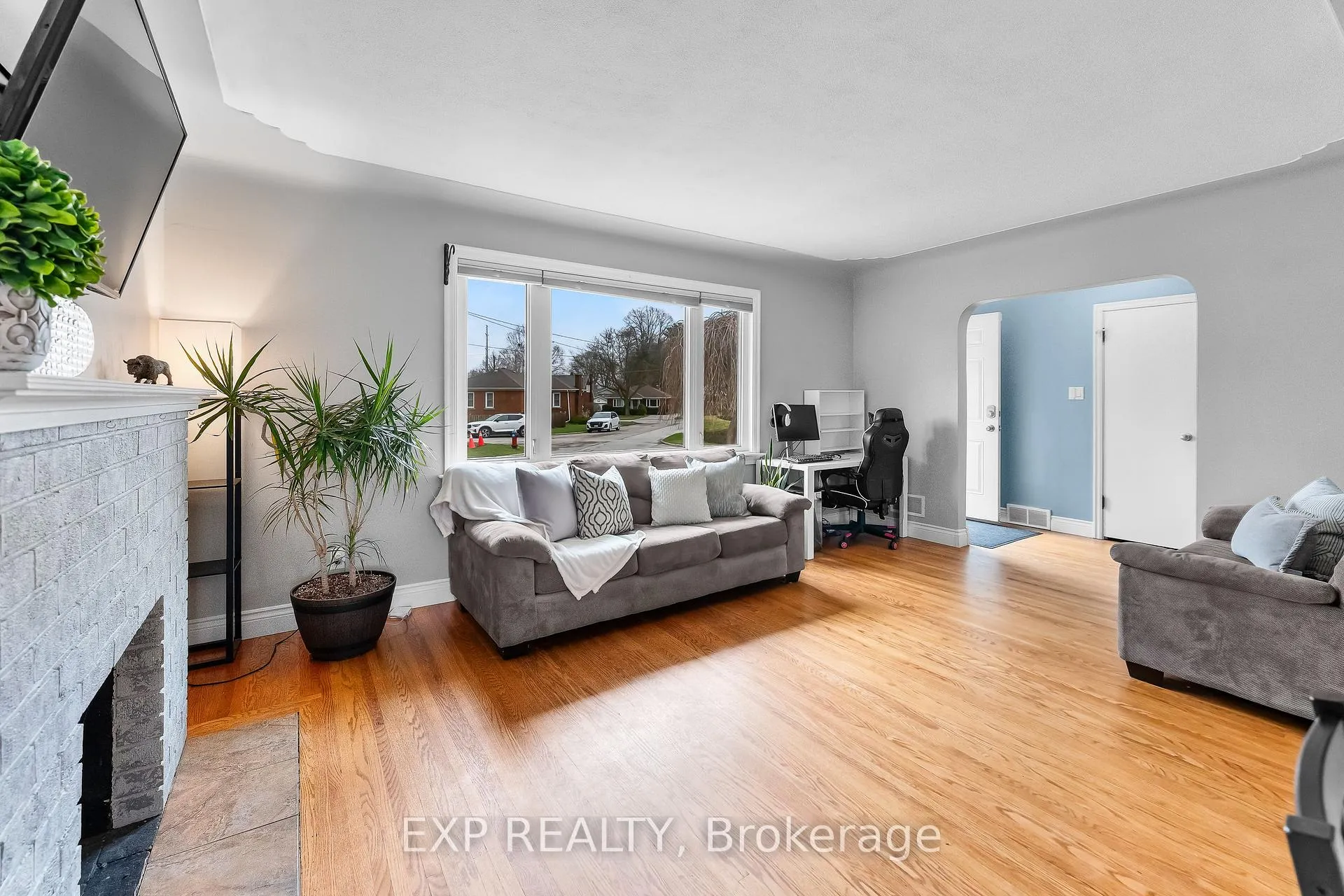 Photo 7 of 6396 Laura Crescent, Niagara Falls, Dorchester — HOMEH