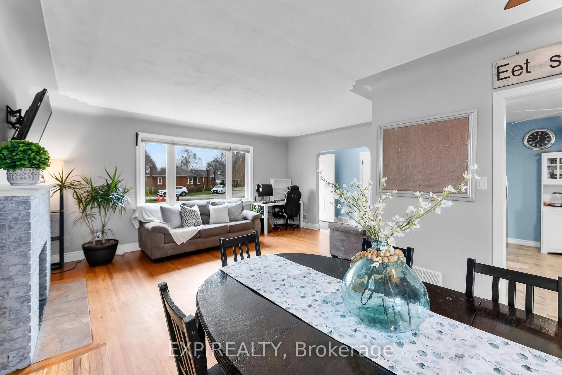 Photo 12 of 6396 Laura Crescent, Niagara Falls, Dorchester — HOMEH