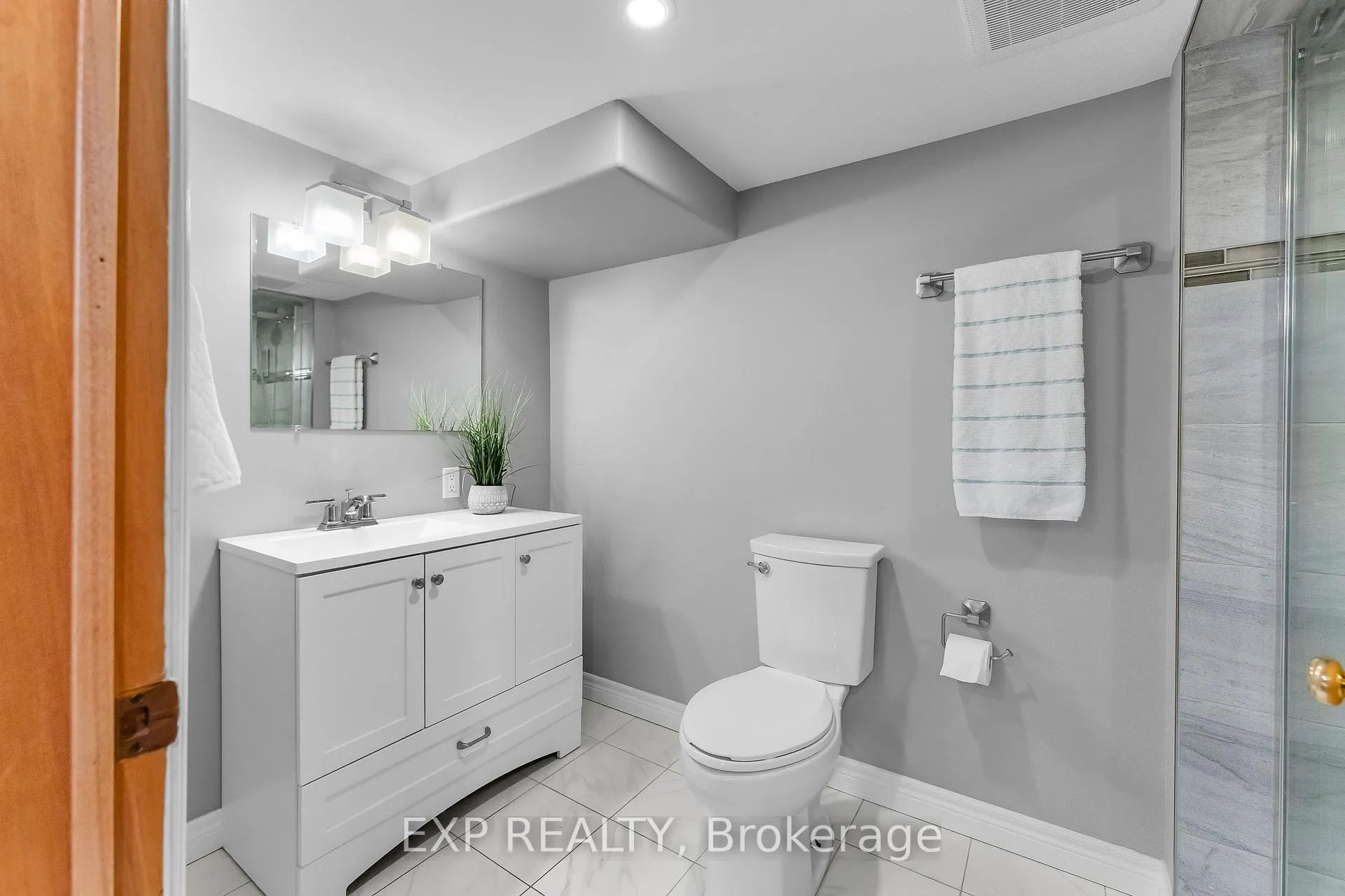 Photo 26 of 6396 Laura Crescent, Niagara Falls, Dorchester — HOMEH
