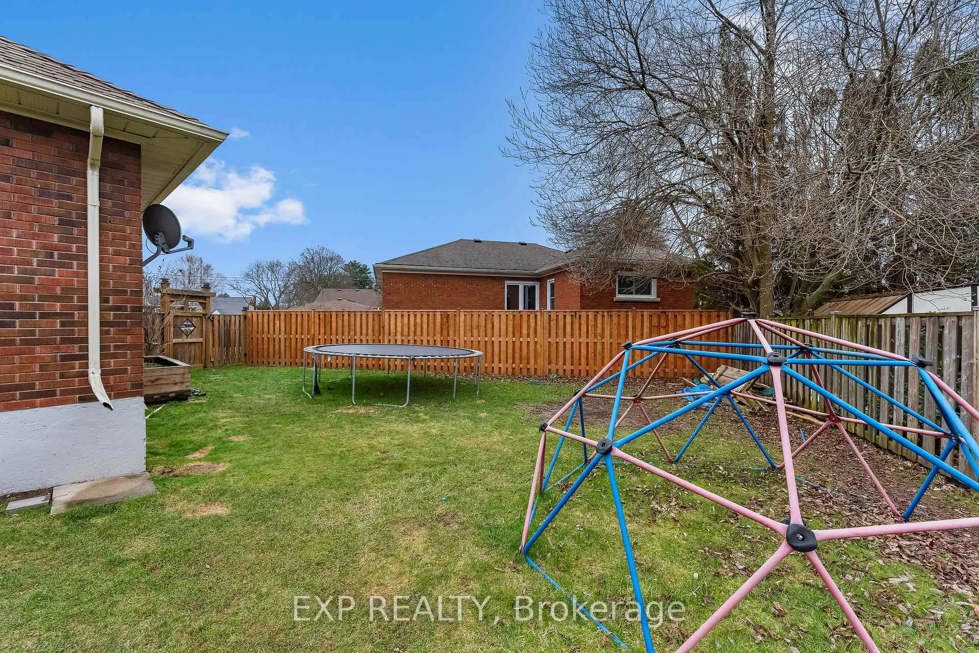 Photo 28 of 6396 Laura Crescent, Niagara Falls, Dorchester — HOMEH