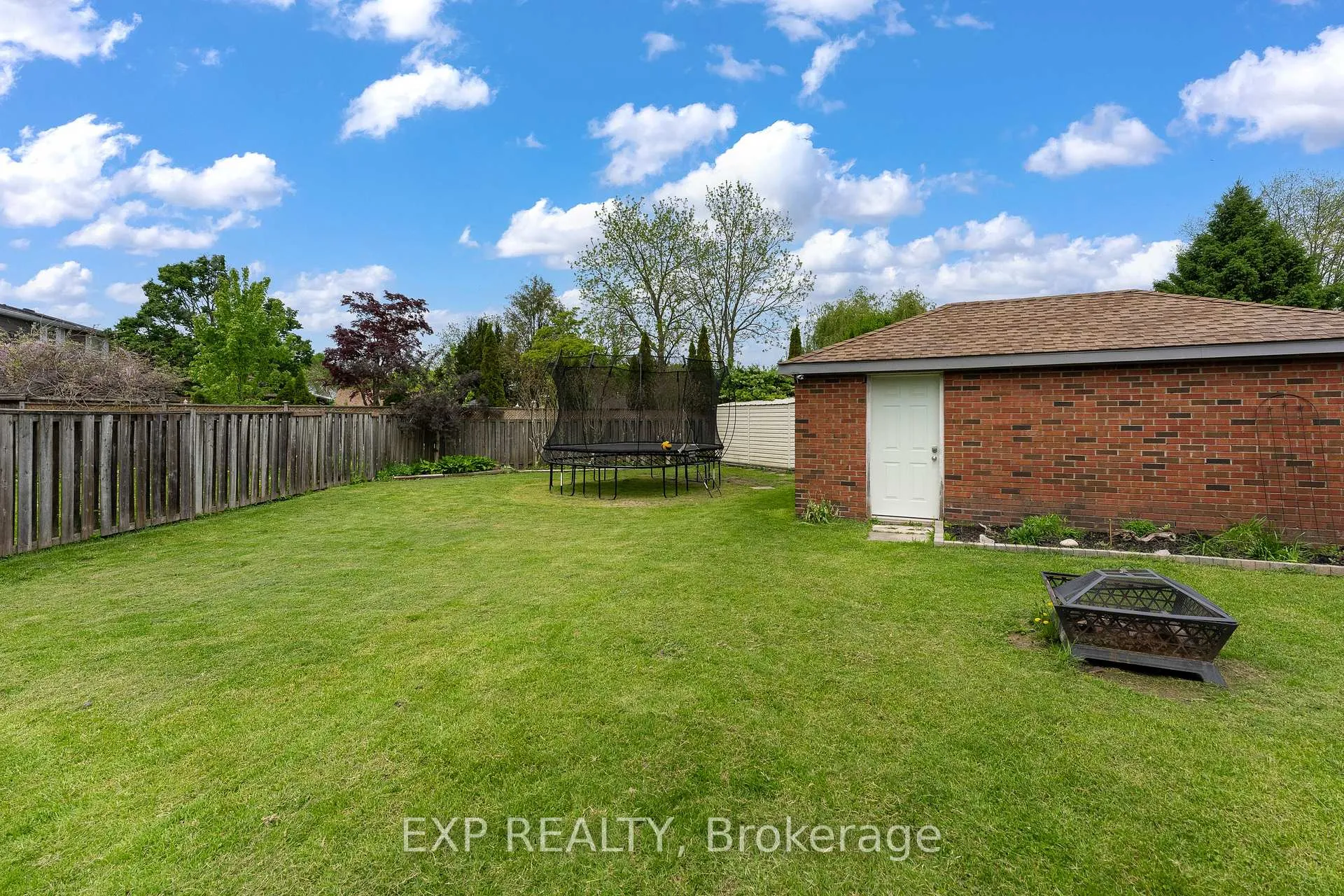 Photo 36 of 6396 Laura Crescent, Niagara Falls, Dorchester — HOMEH