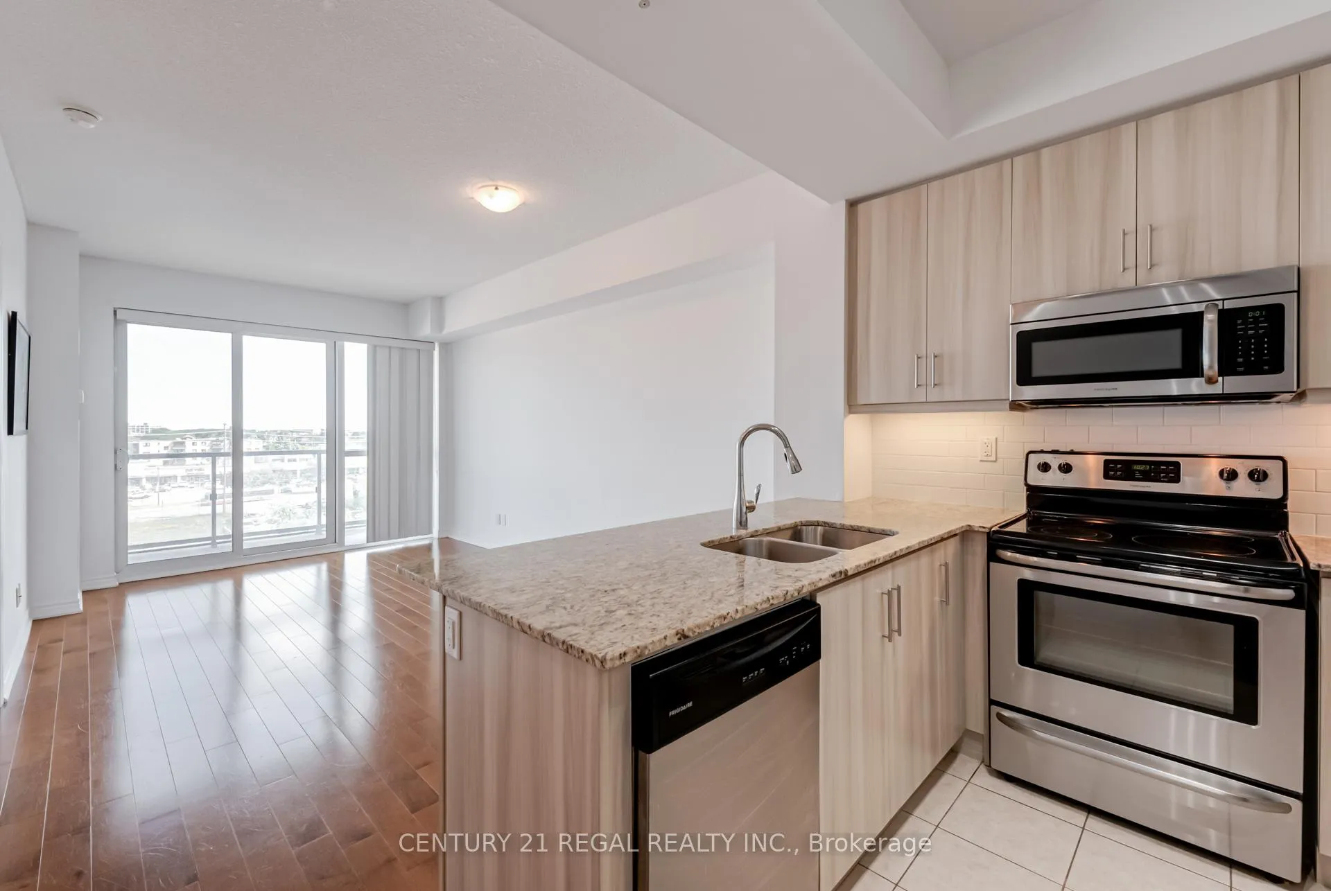 Photo 17 of Unit 710, 15 James Finlay Way, North York, Downsview-Roding-CFB — HOMEH