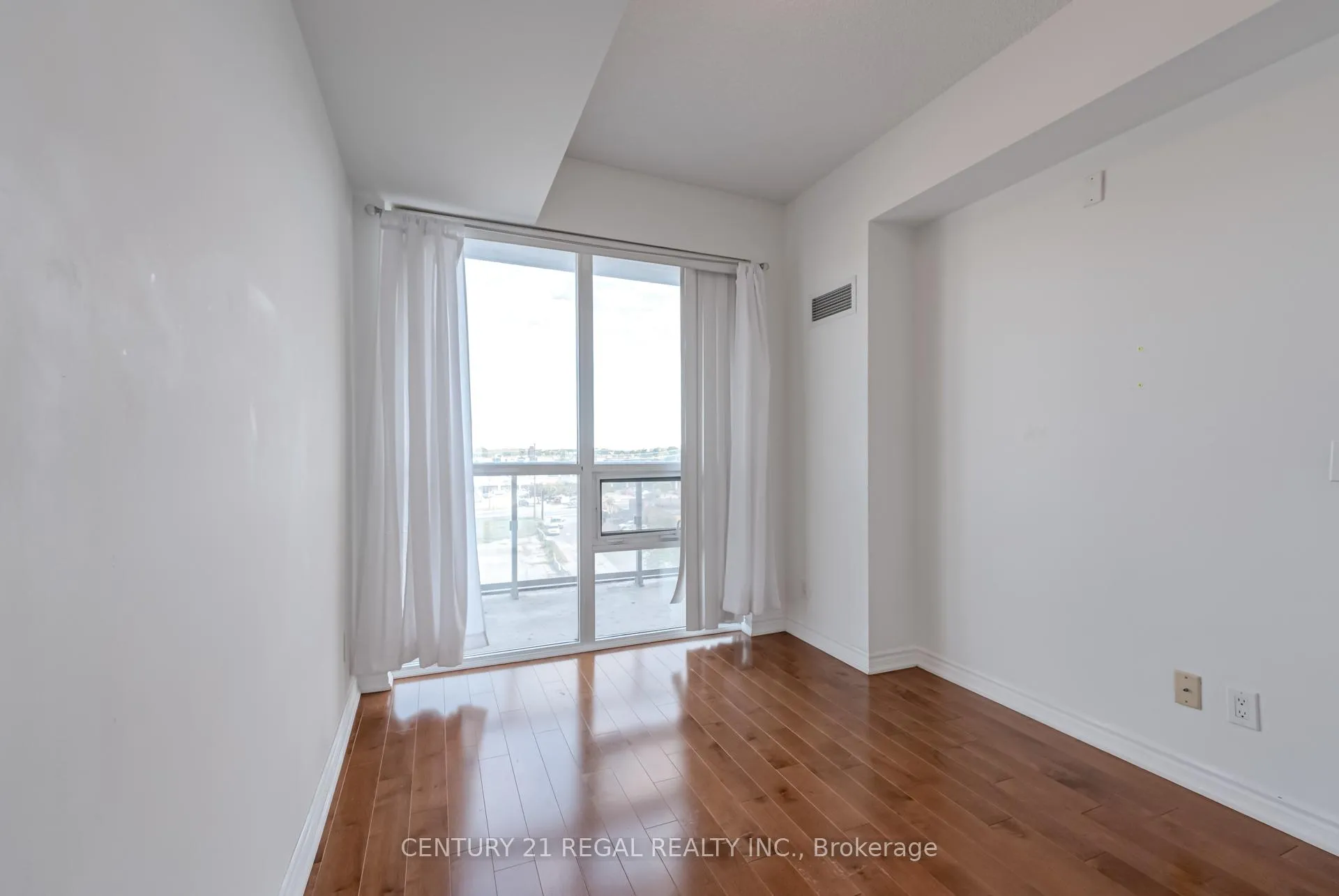 Photo 23 of Unit 710, 15 James Finlay Way, North York, Downsview-Roding-CFB — HOMEH