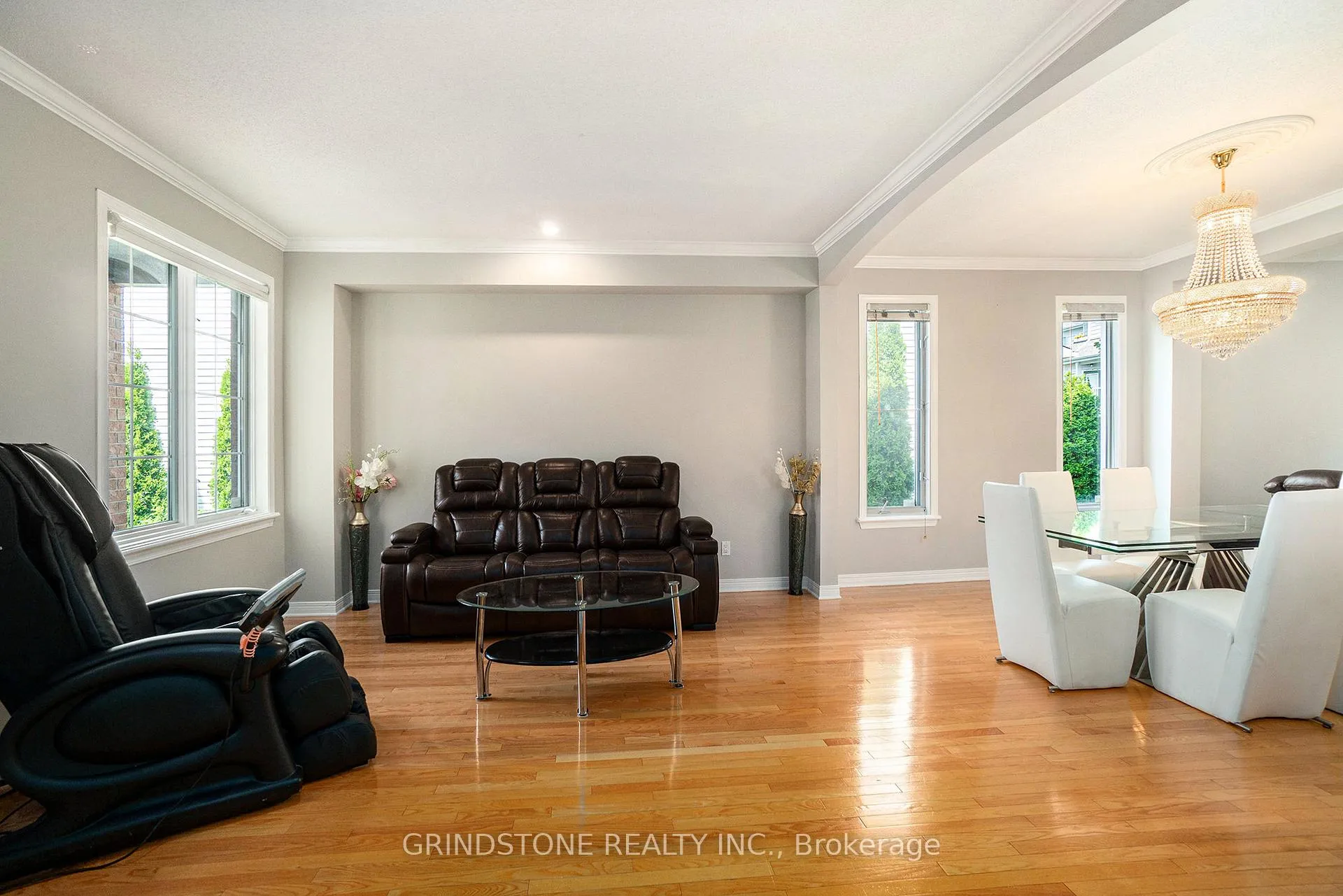 Photo 5 of 95 Evanshen Crescent, Ottawa, Kanata - Kanata Lakes/Heritage Hills — HOMEH