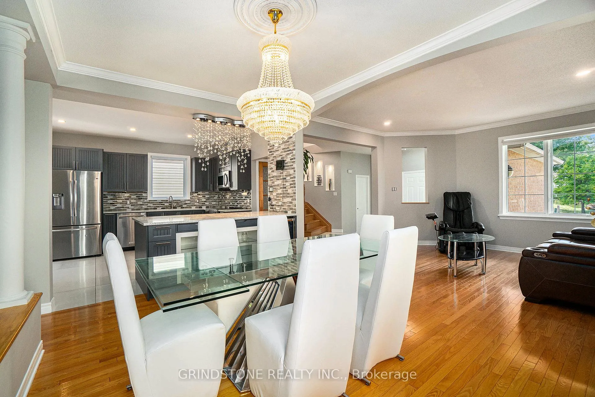 Photo 9 of 95 Evanshen Crescent, Ottawa, Kanata - Kanata Lakes/Heritage Hills — HOMEH