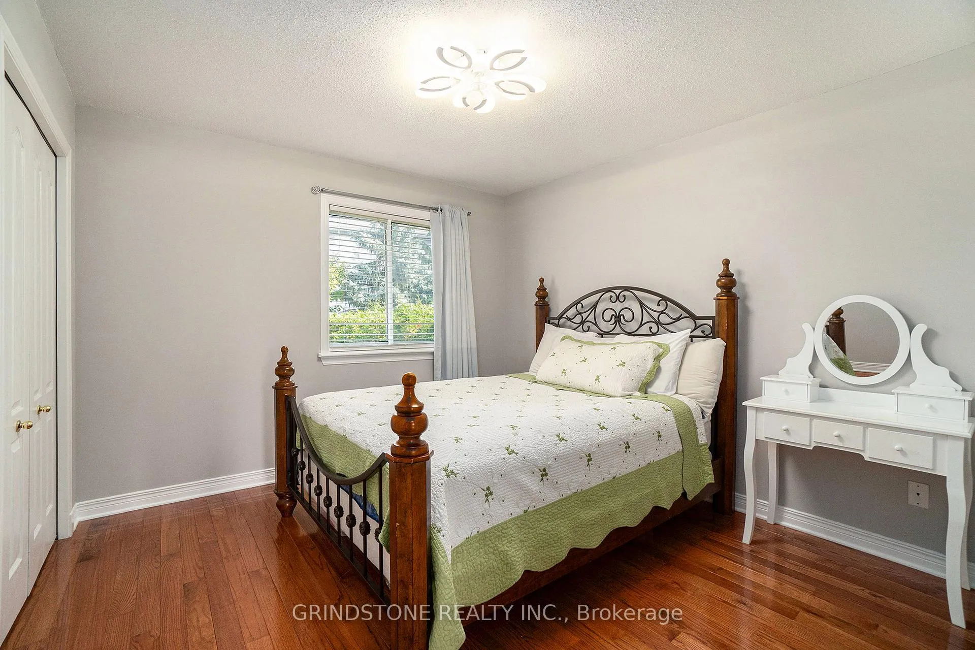 Photo 27 of 95 Evanshen Crescent, Ottawa, Kanata - Kanata Lakes/Heritage Hills — HOMEH