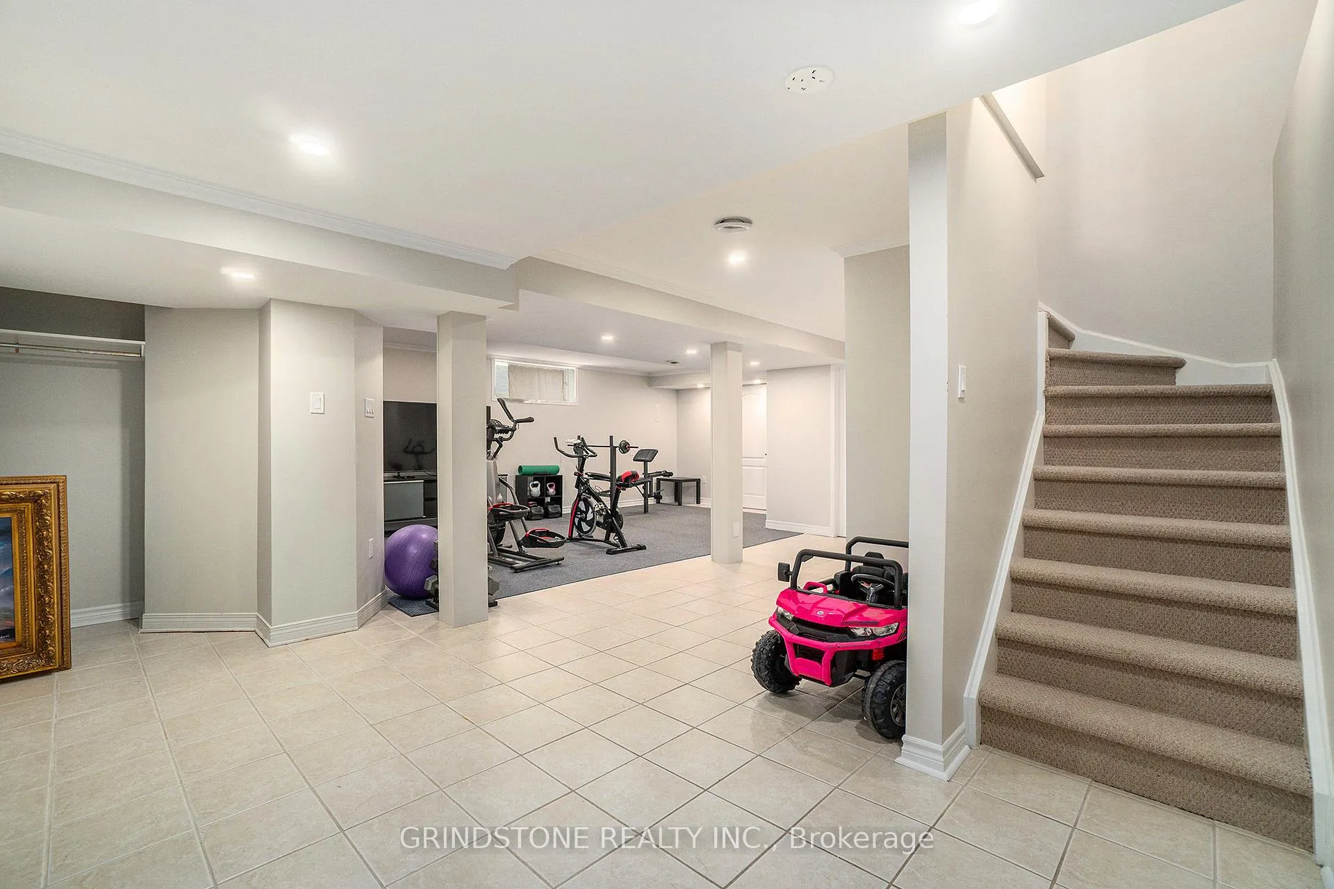 Photo 29 of 95 Evanshen Crescent, Ottawa, Kanata - Kanata Lakes/Heritage Hills — HOMEH