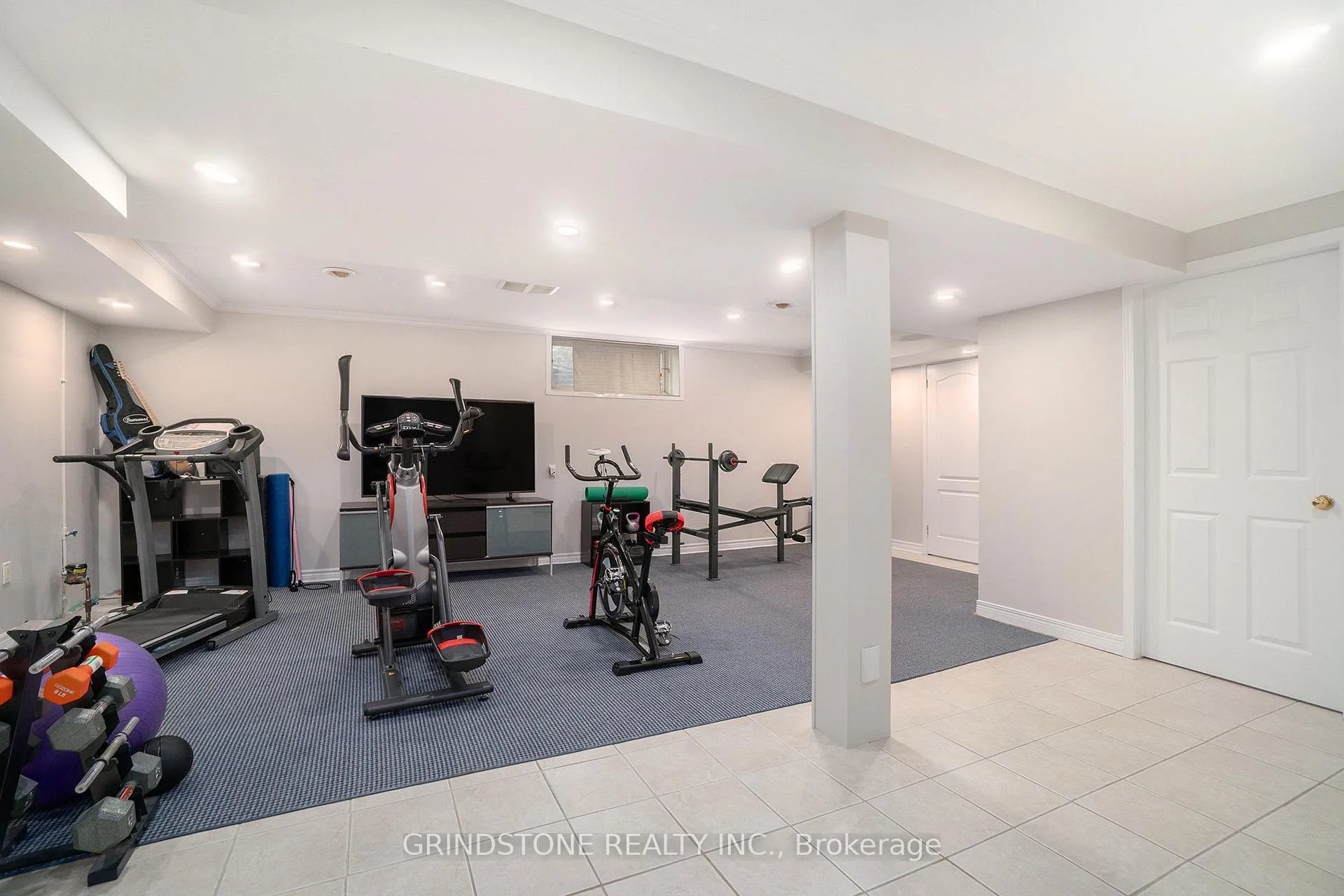 Photo 31 of 95 Evanshen Crescent, Ottawa, Kanata - Kanata Lakes/Heritage Hills — HOMEH