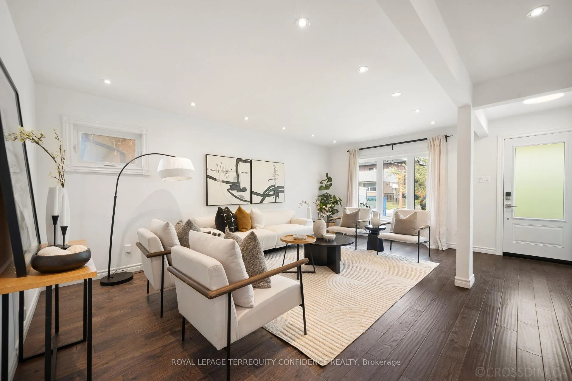Photo 1 of 71 Pachino Boulevard, Scarborough, Wexford-Maryvale — HOMEH