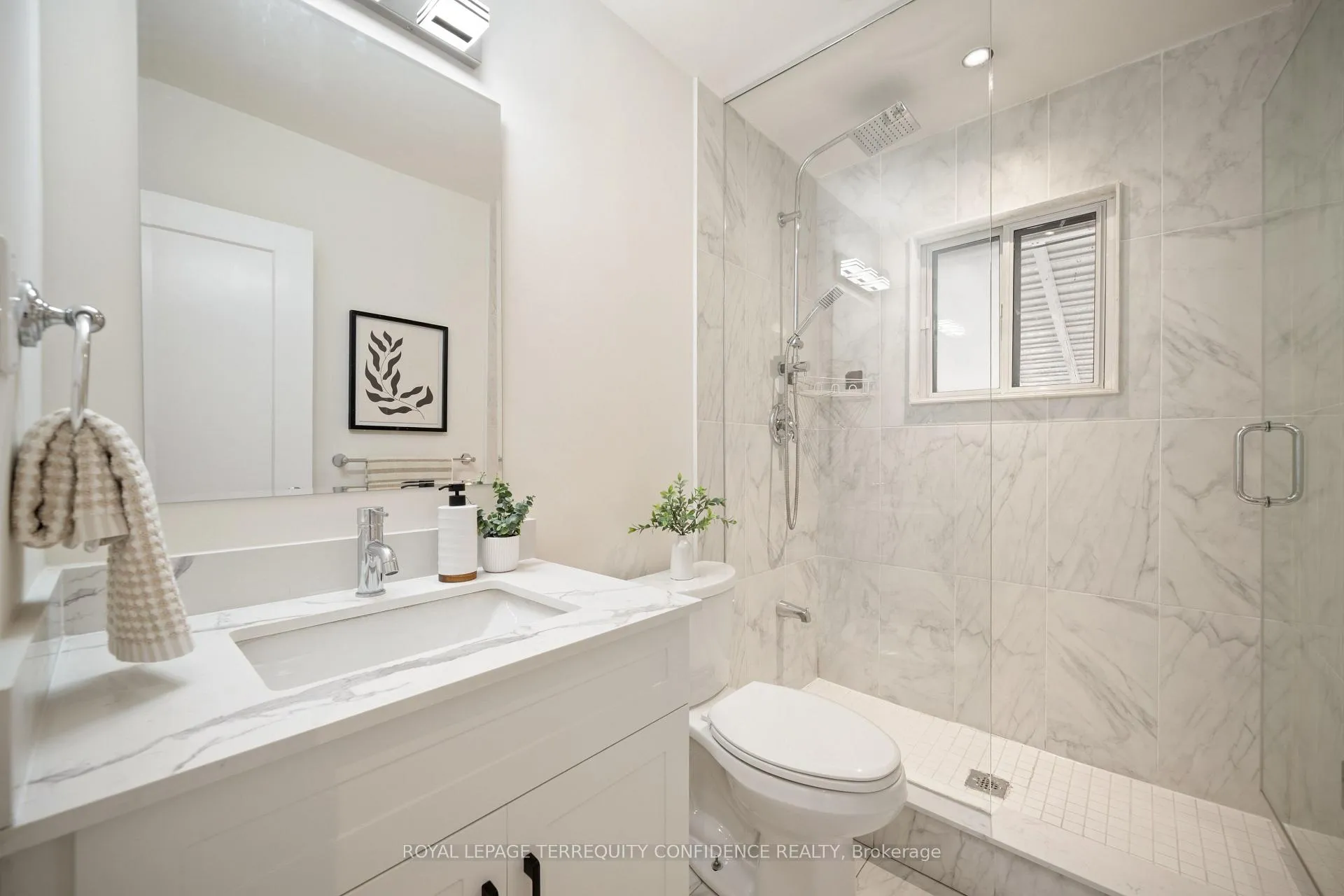 Photo 13 of 71 Pachino Boulevard, Scarborough, Wexford-Maryvale — HOMEH