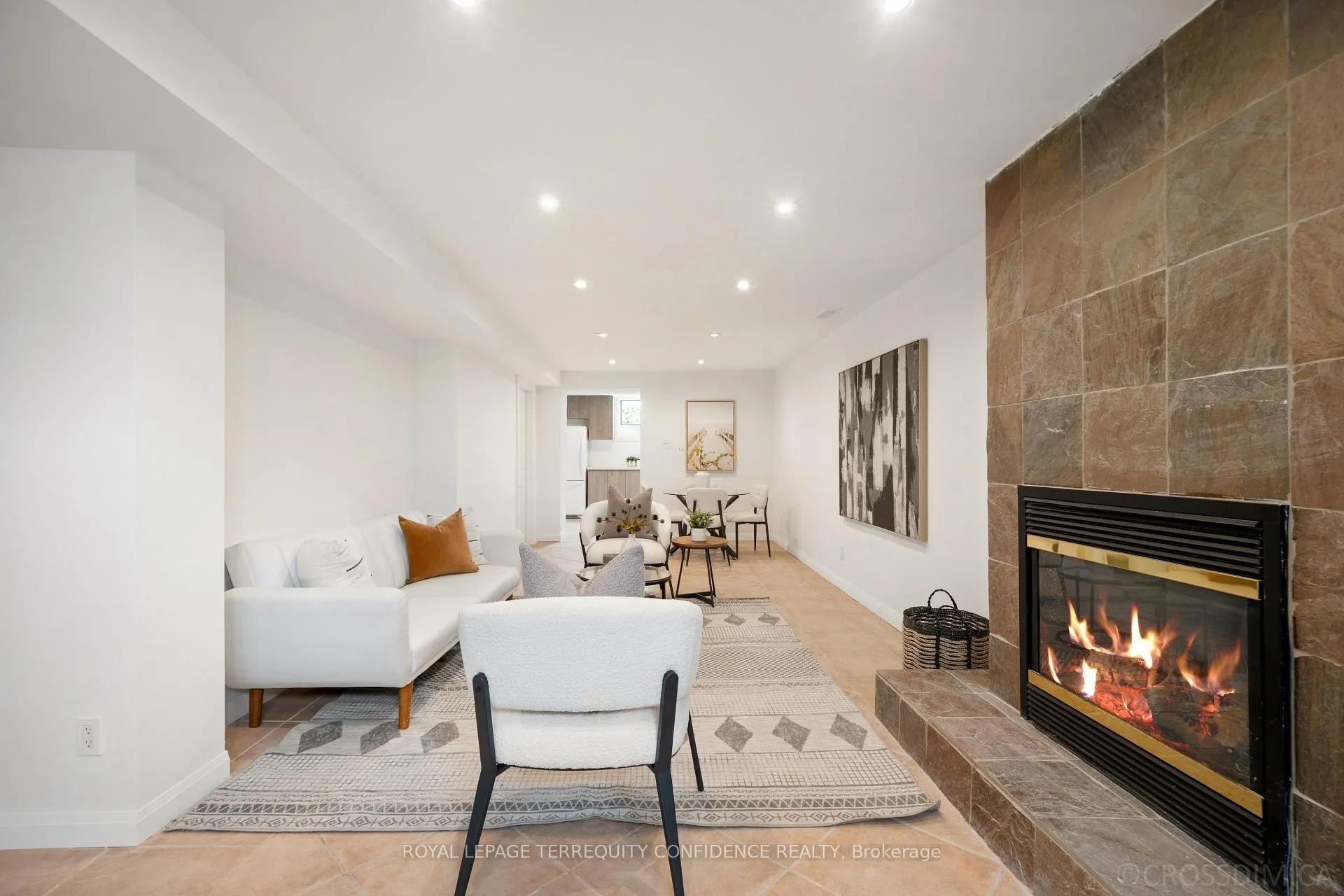 Photo 15 of 71 Pachino Boulevard, Scarborough, Wexford-Maryvale — HOMEH