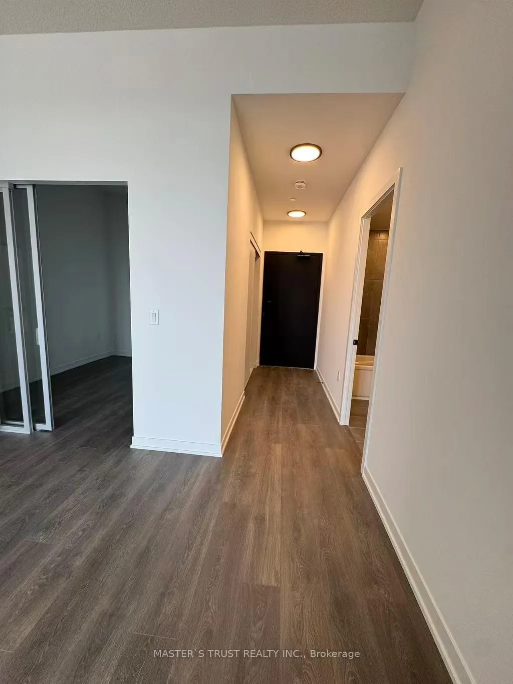 Photo 10 of Unit C1604, 4878 Powers Common, Burlington, Alton — HOMEH