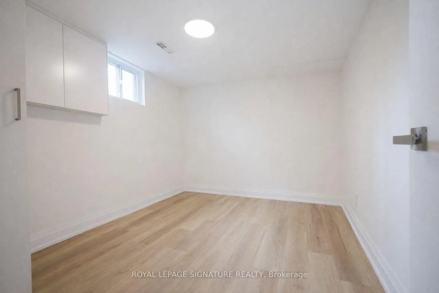 Photo 13 of Unit B, 5 Twentieth Street, Etobicoke, New Toronto — HOMEH