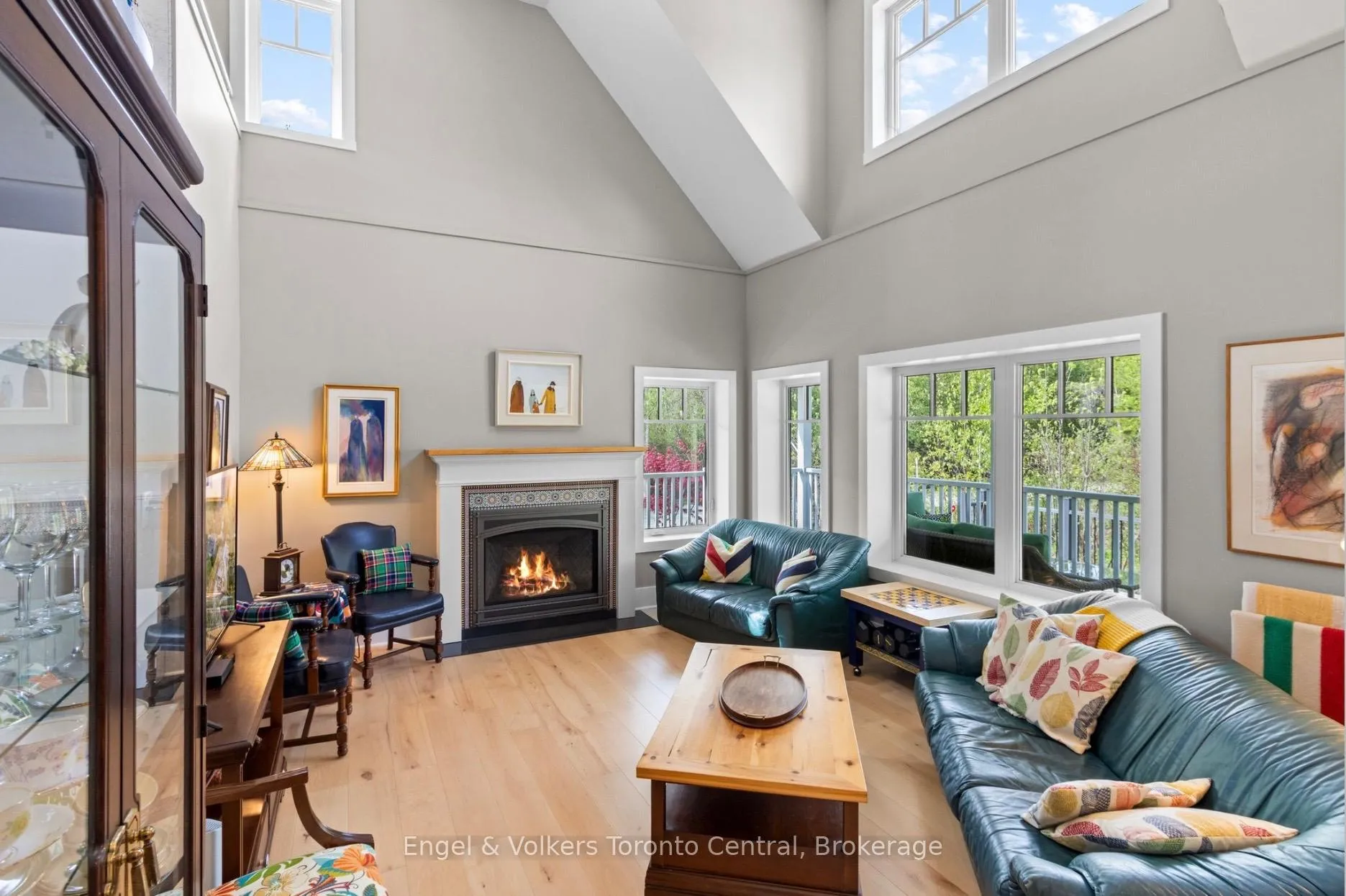 Photo 11 of 154 Blue Mountain Drive, Blue Mountains — HOMEH