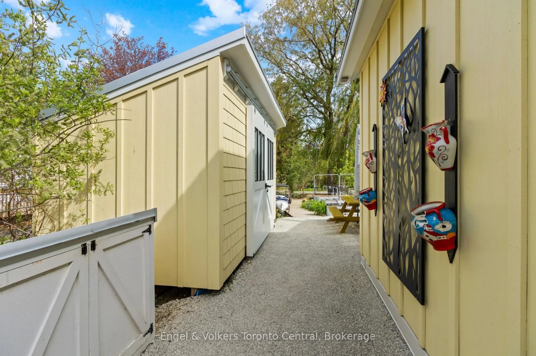 Photo 24 of 154 Blue Mountain Drive, Blue Mountains — HOMEH
