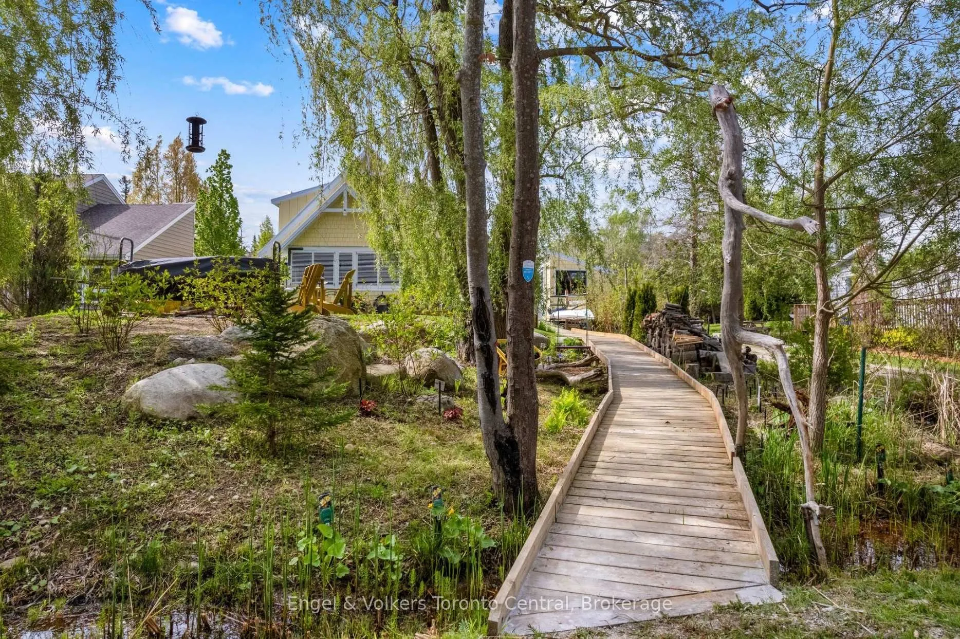 Photo 31 of 154 Blue Mountain Drive, Blue Mountains — HOMEH