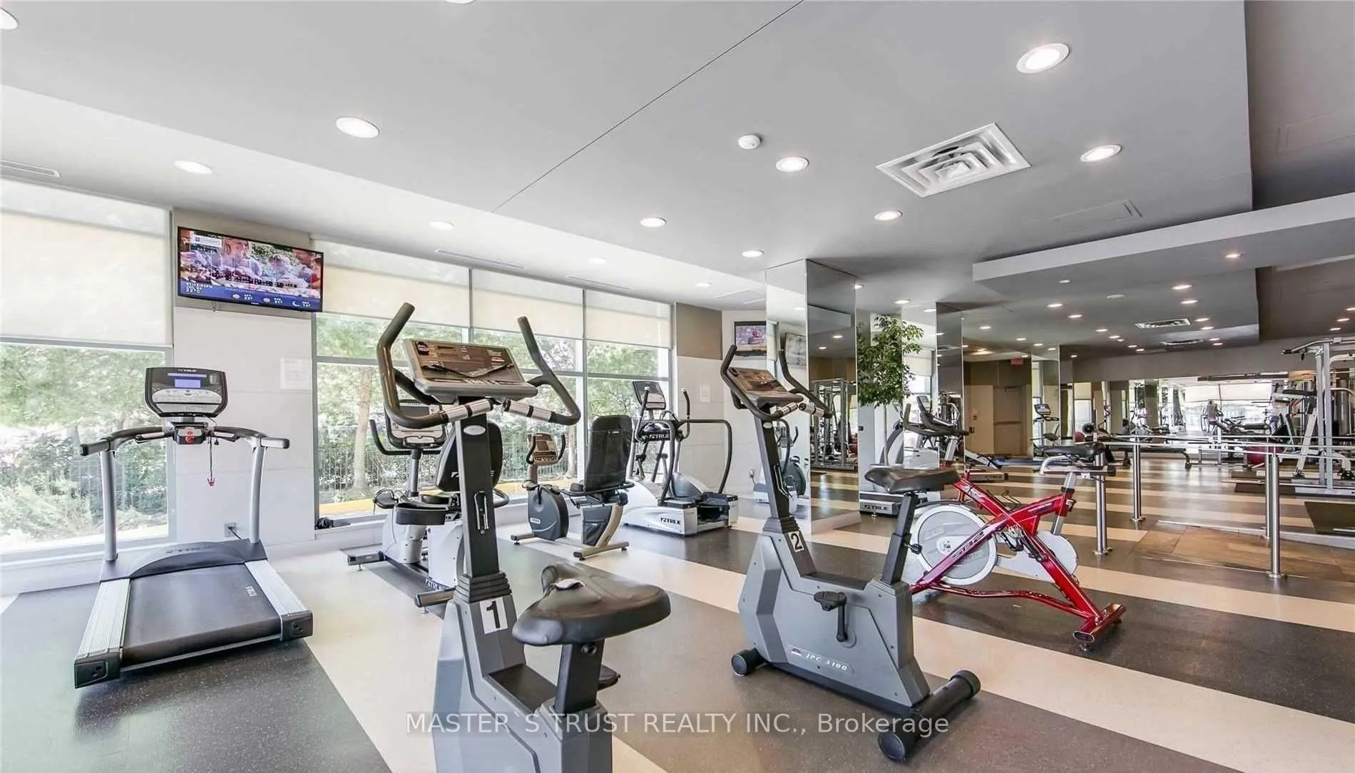 Photo 4 of Unit 1121, 230 Queens Quay W, Toronto, Waterfront Communities — HOMEH