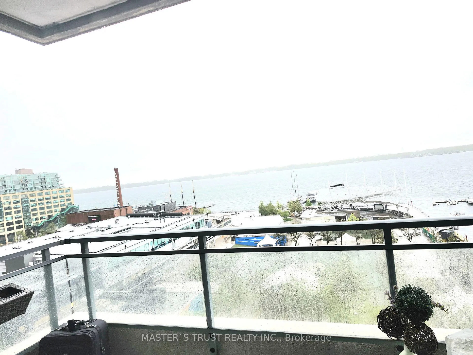 Photo 14 of Unit 1121, 230 Queens Quay W, Toronto, Waterfront Communities — HOMEH